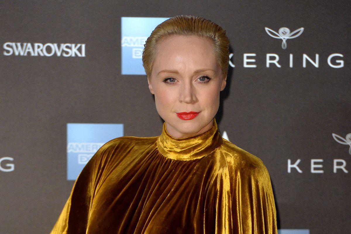Brienne of Tarth plays the metal Stormtrooper in Star Wars