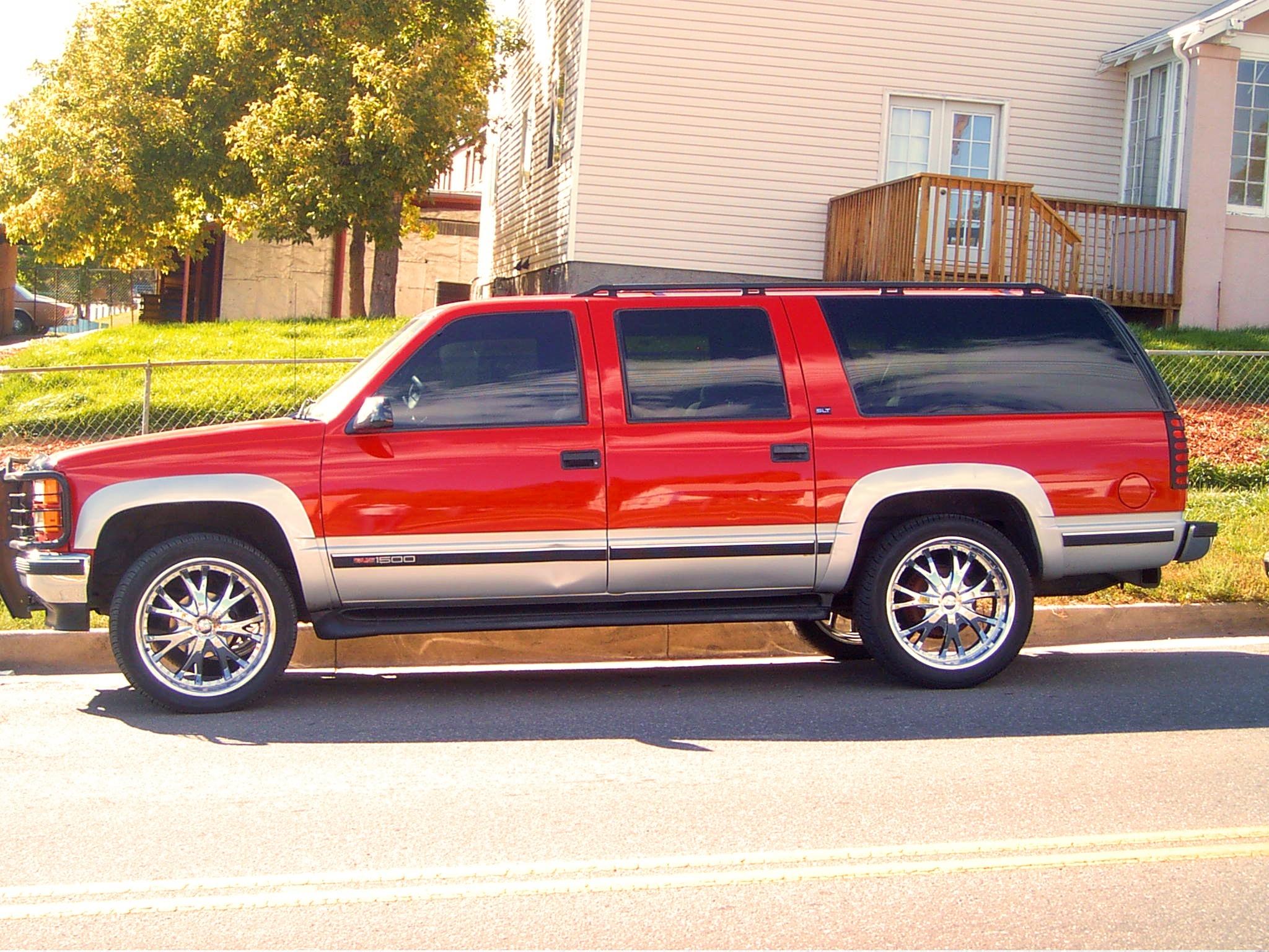 Gmc suburban. GMC Suburban 1997. Chevrolet Suburban 1997. Chevrolet GMC Suburban. GMC Субурбан 1997.