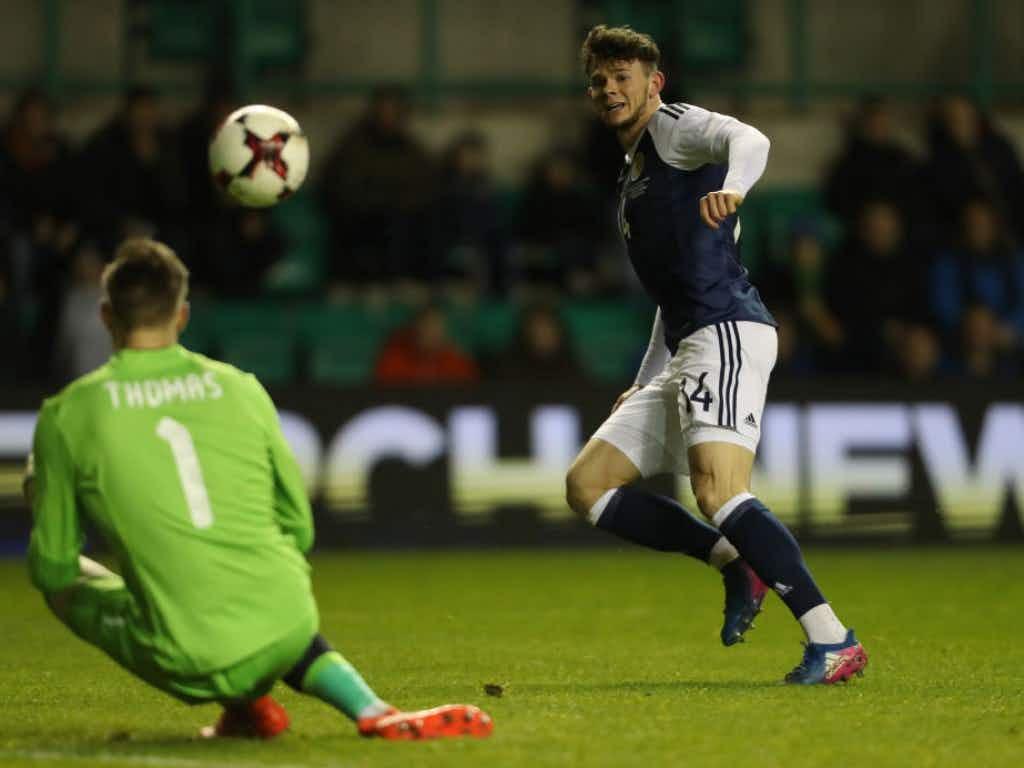 Oliver Burke believes he can replicate Celtic form for Scotland