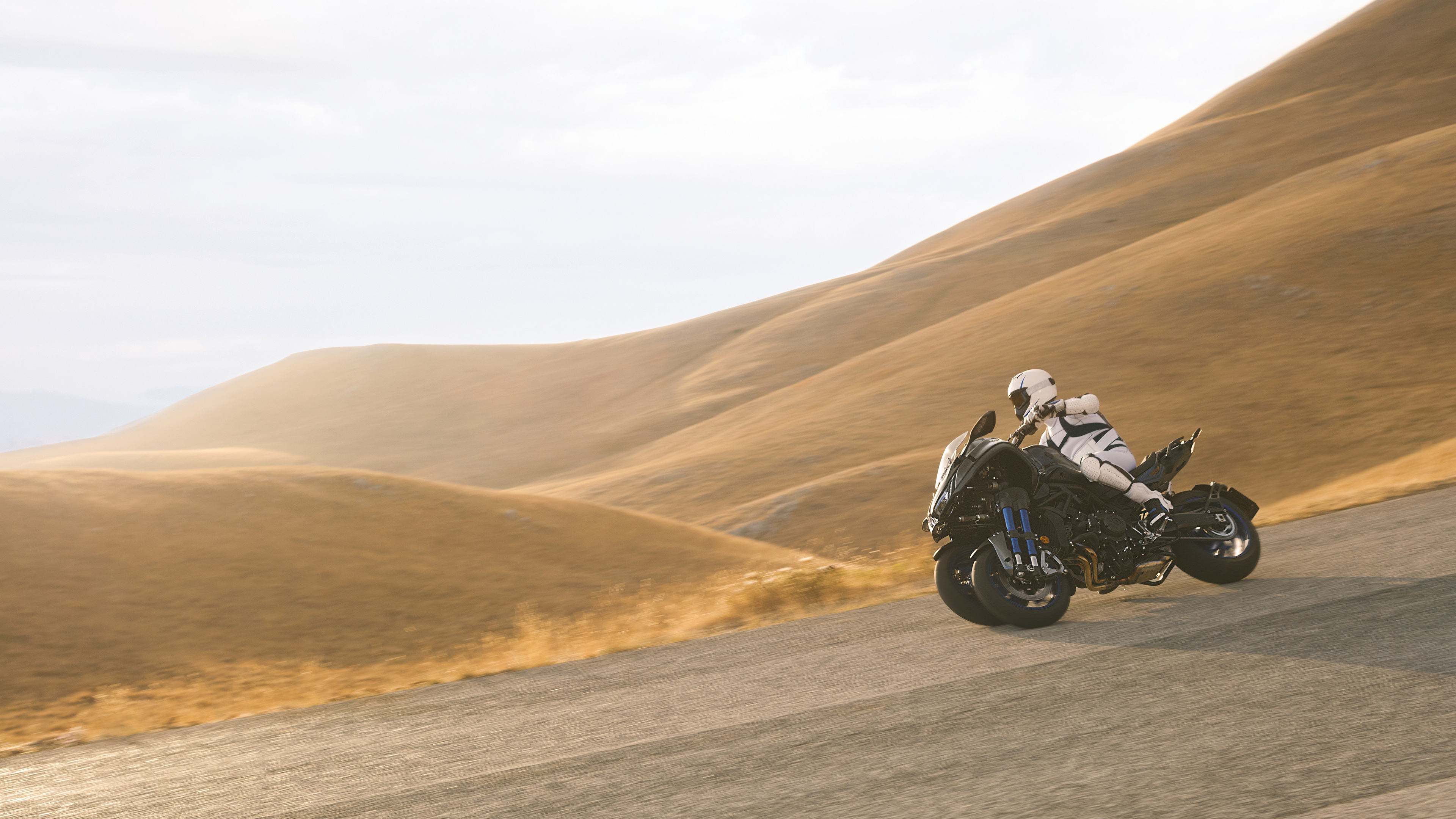 Wallpaper 4k Yamaha Niken 4k 2018 Bikes Wallpaper, 4k Wallpaper