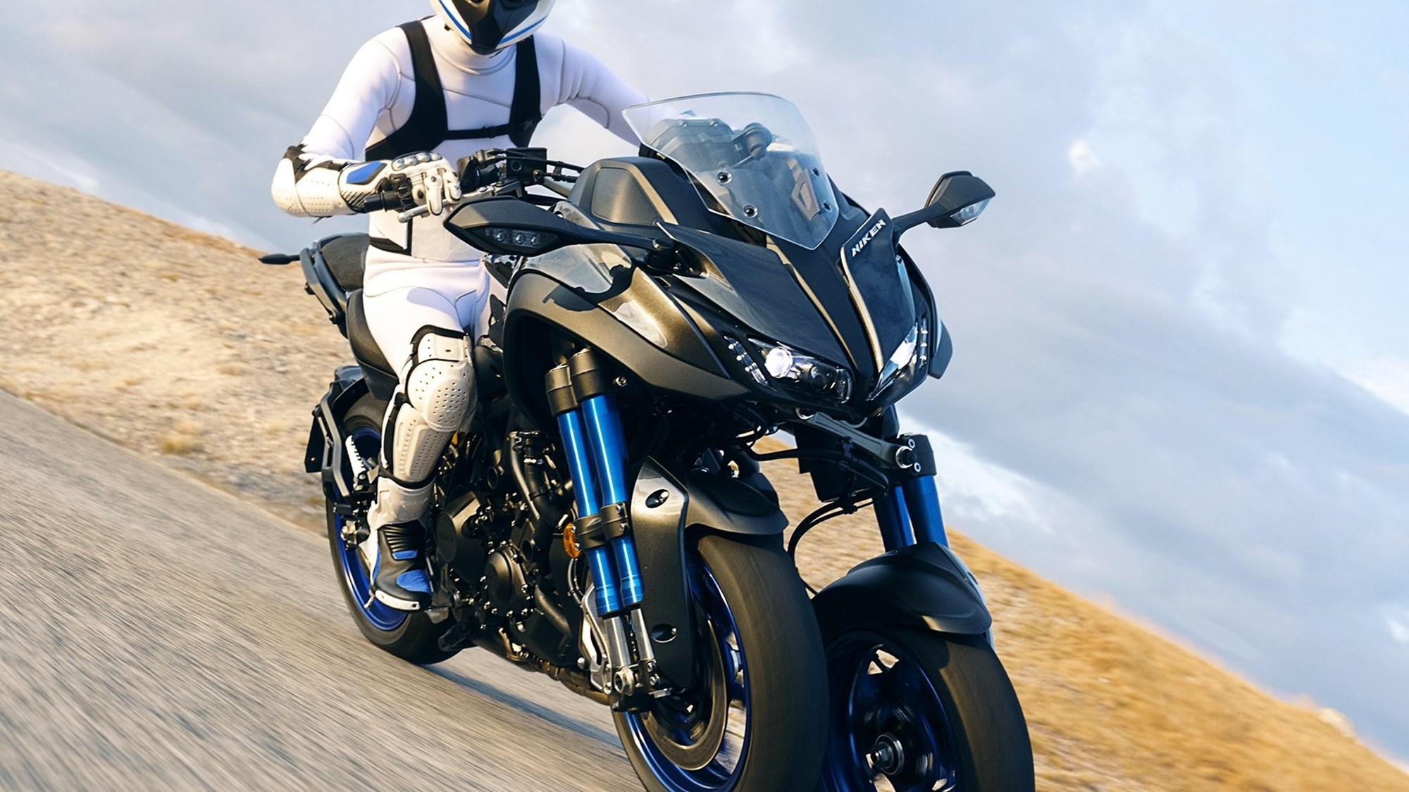 New 2018 Yamaha NIKEN wheel too many? or the future