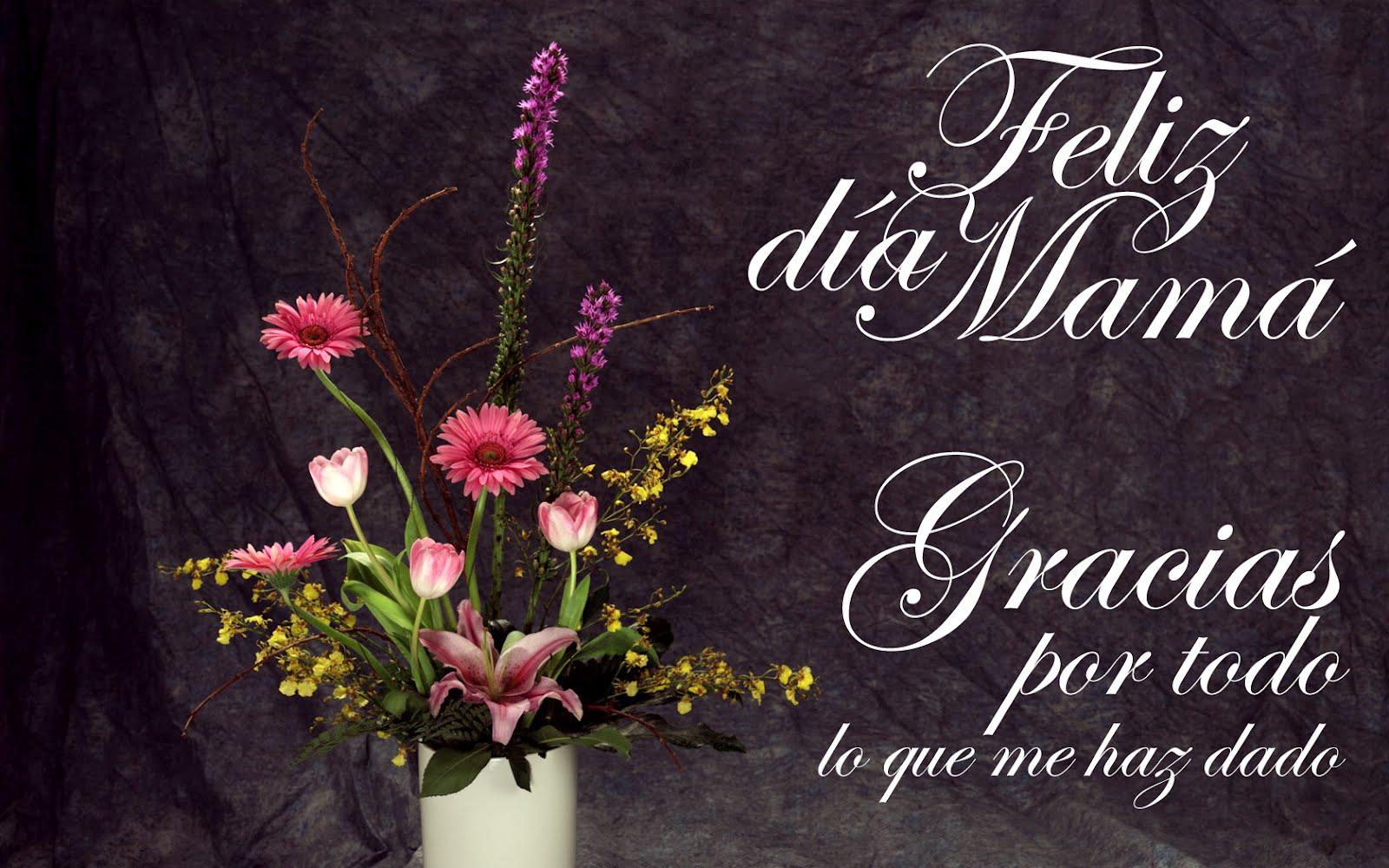 idool Postal con flores y mensaje para el Día de las Madres