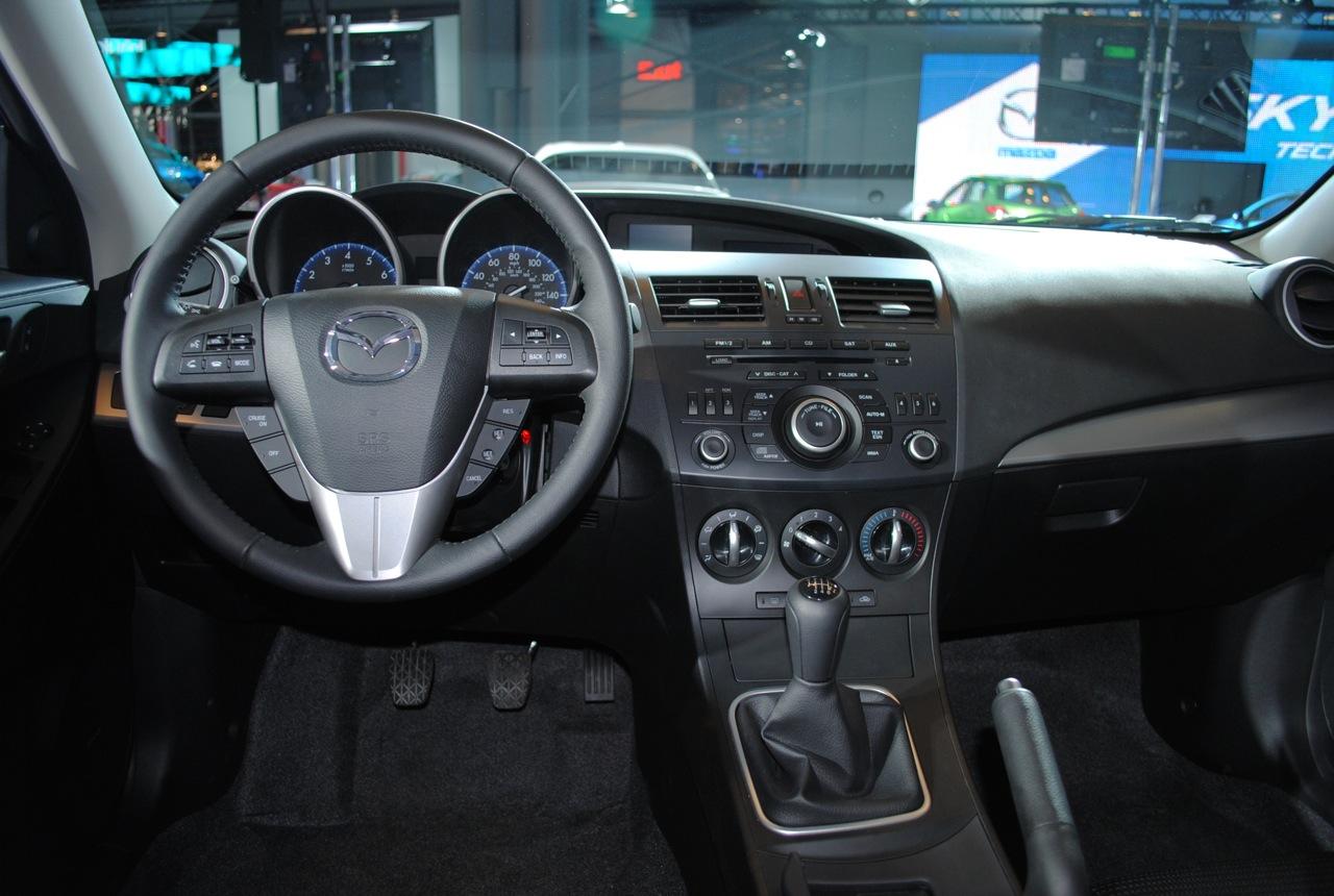 Cool Car Wallpaper: Mazda 3 2012