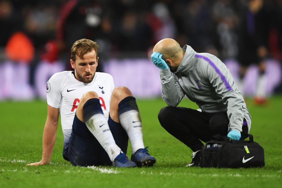 Pochettino “worried” about Harry Kane injury after limping off