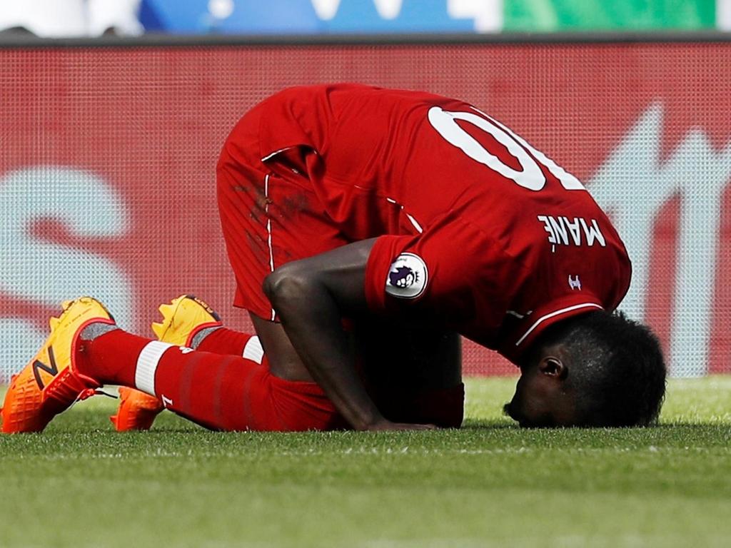 WATCH: Liverpool star Sadio Mane helps clean toilets of local mosque