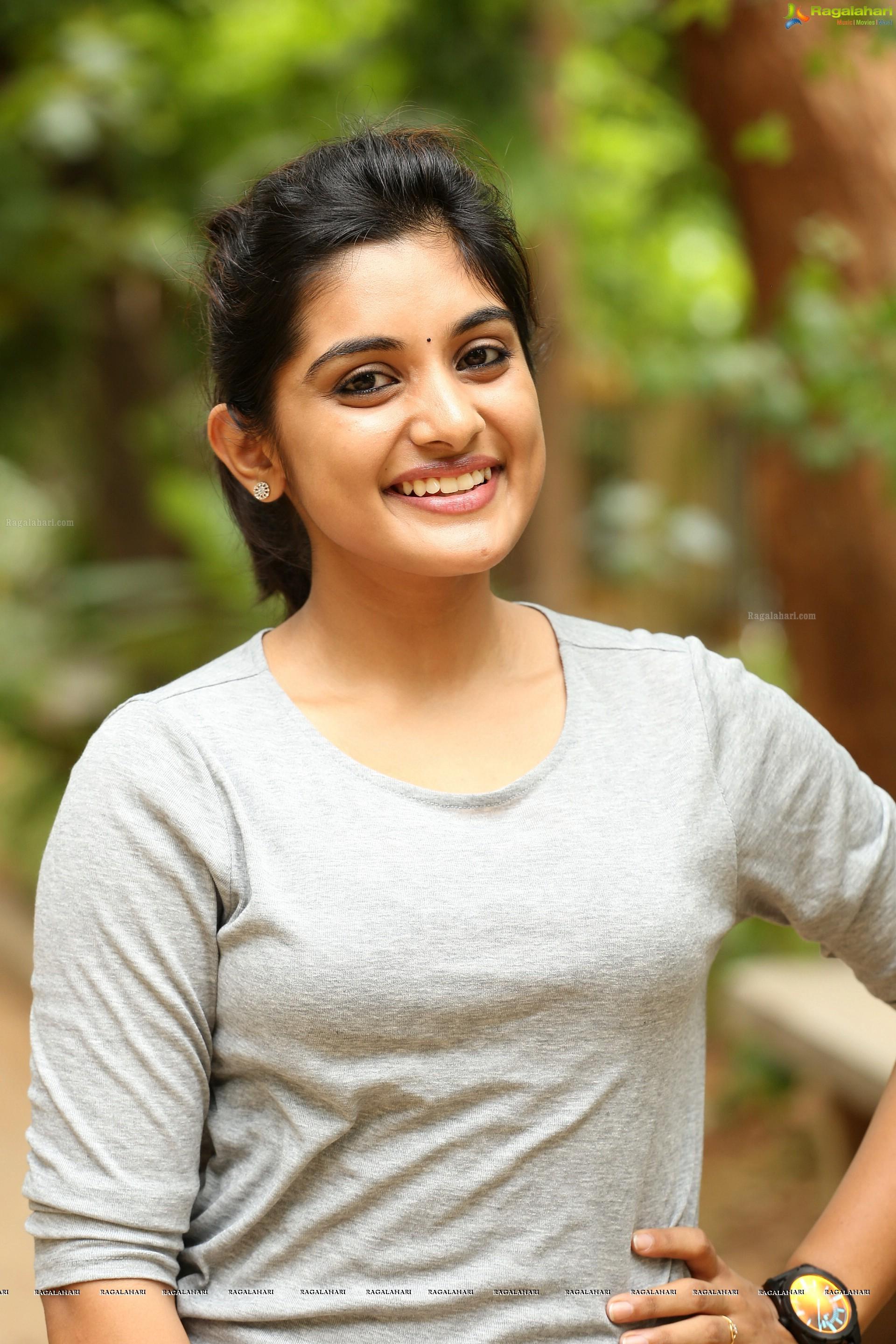 Niveda Thomas (HD) Image 166. Telugu Heroines Photo, Image, Pics