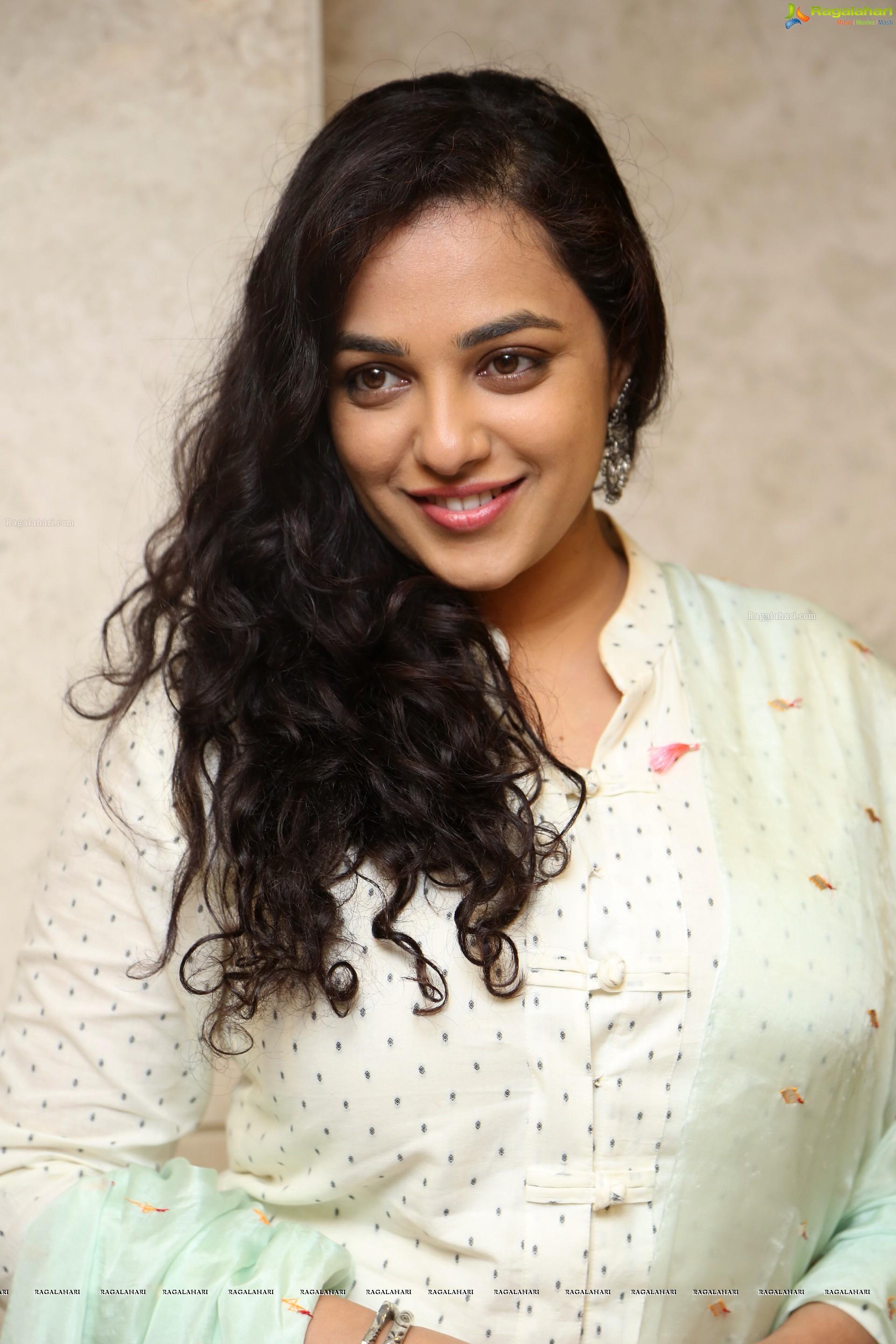 Nithya Menen Wallpapers - Wallpaper Cave