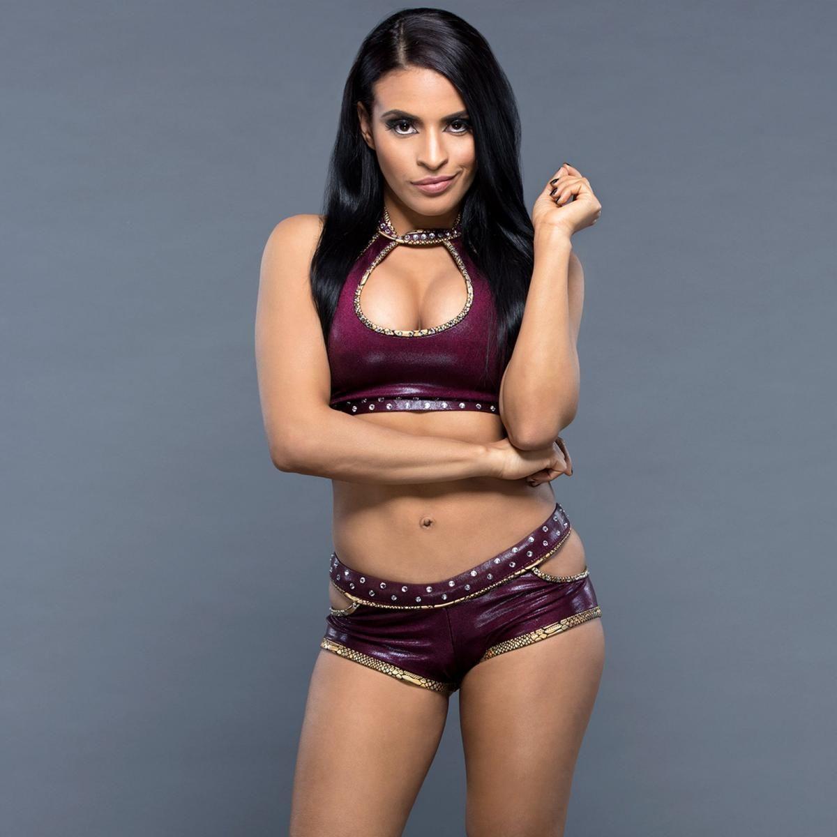 These photo of Zelina Vega's ring gear will make you Tranquilo