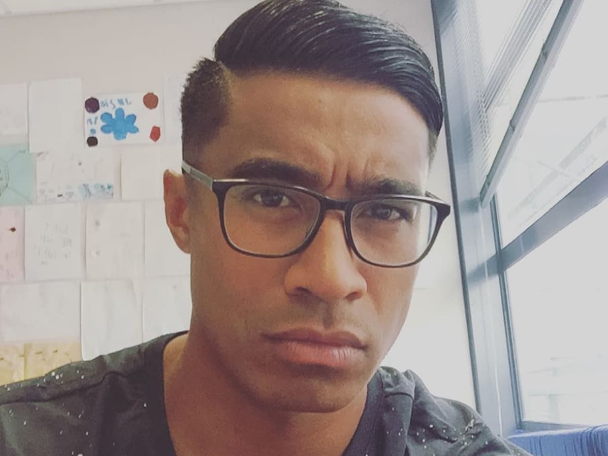 Power Rangers' Star Pua Magasiva Dead at 38 Upmitter