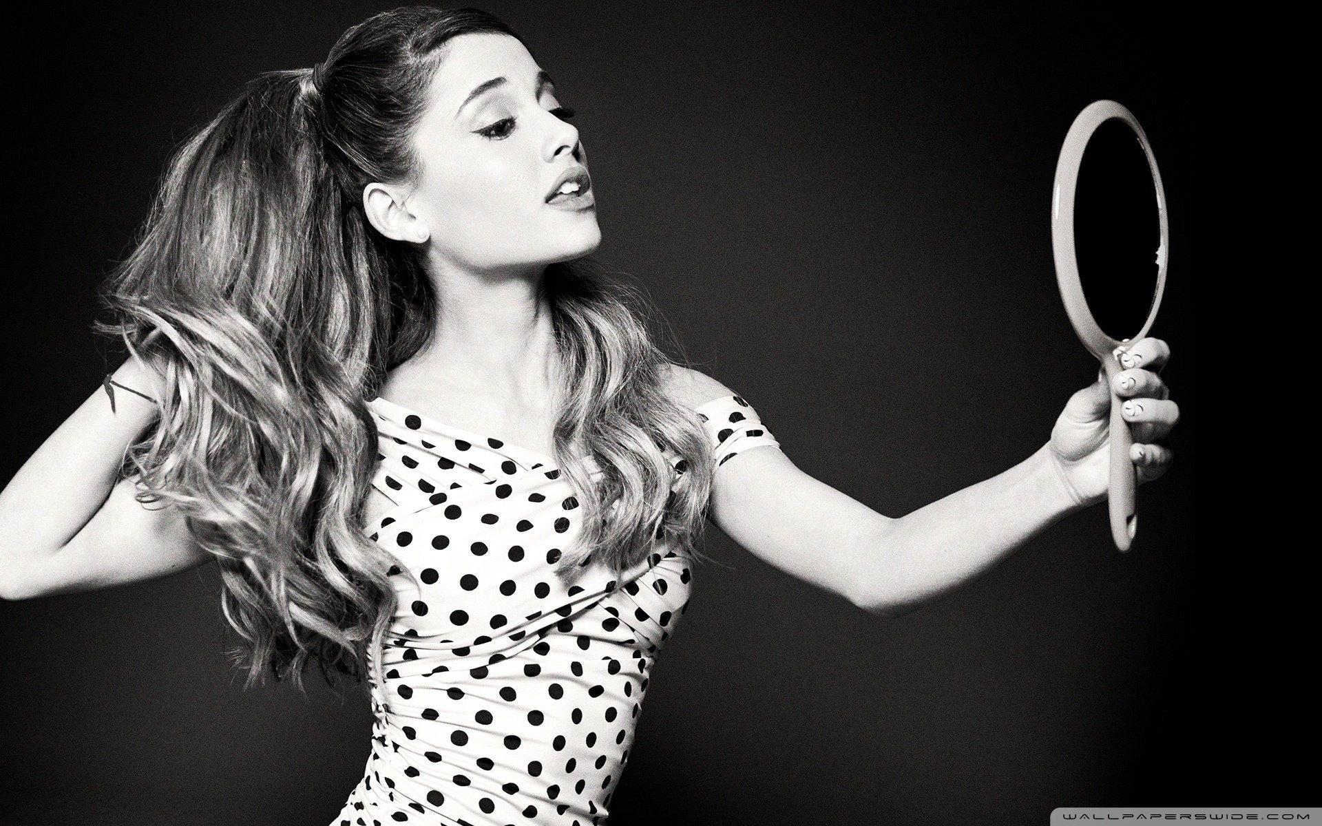 Ariana Grande HD Wallpaper and Background Image