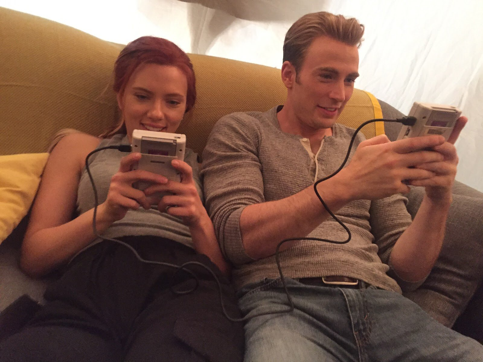Avengers: Endgame Photo Shows Scarlett Johansson and Chris Evans