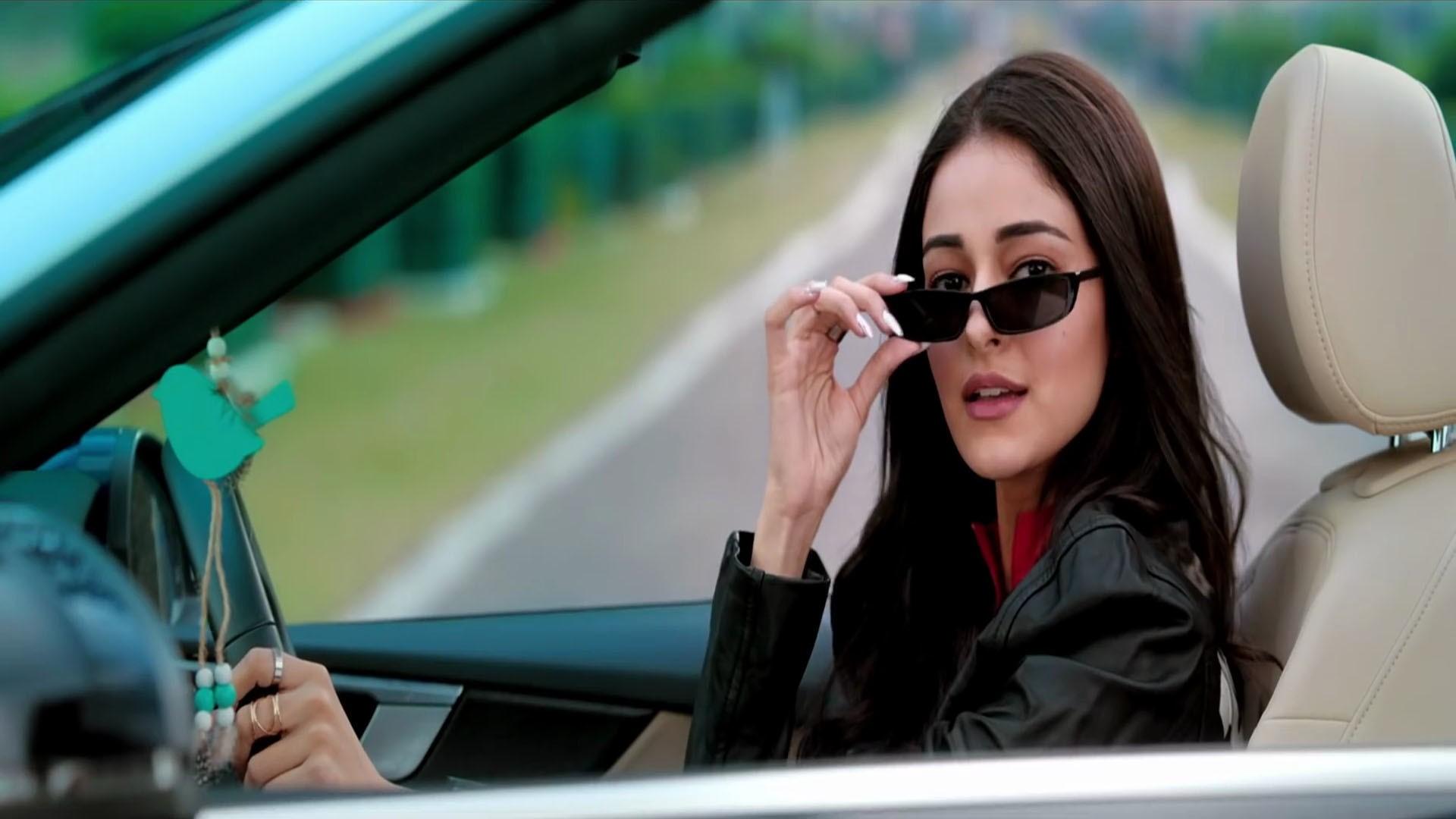 Beautiful Ananya Pandey in 2019 Student of the Year 2