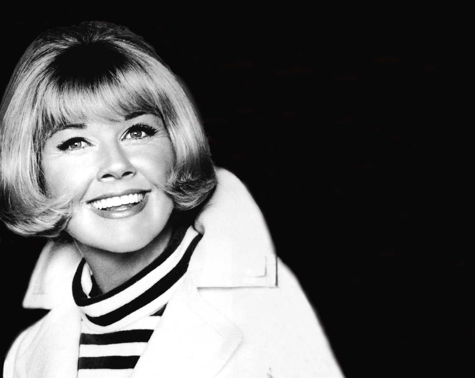 Doris Day Wallpaper 4 X 1251