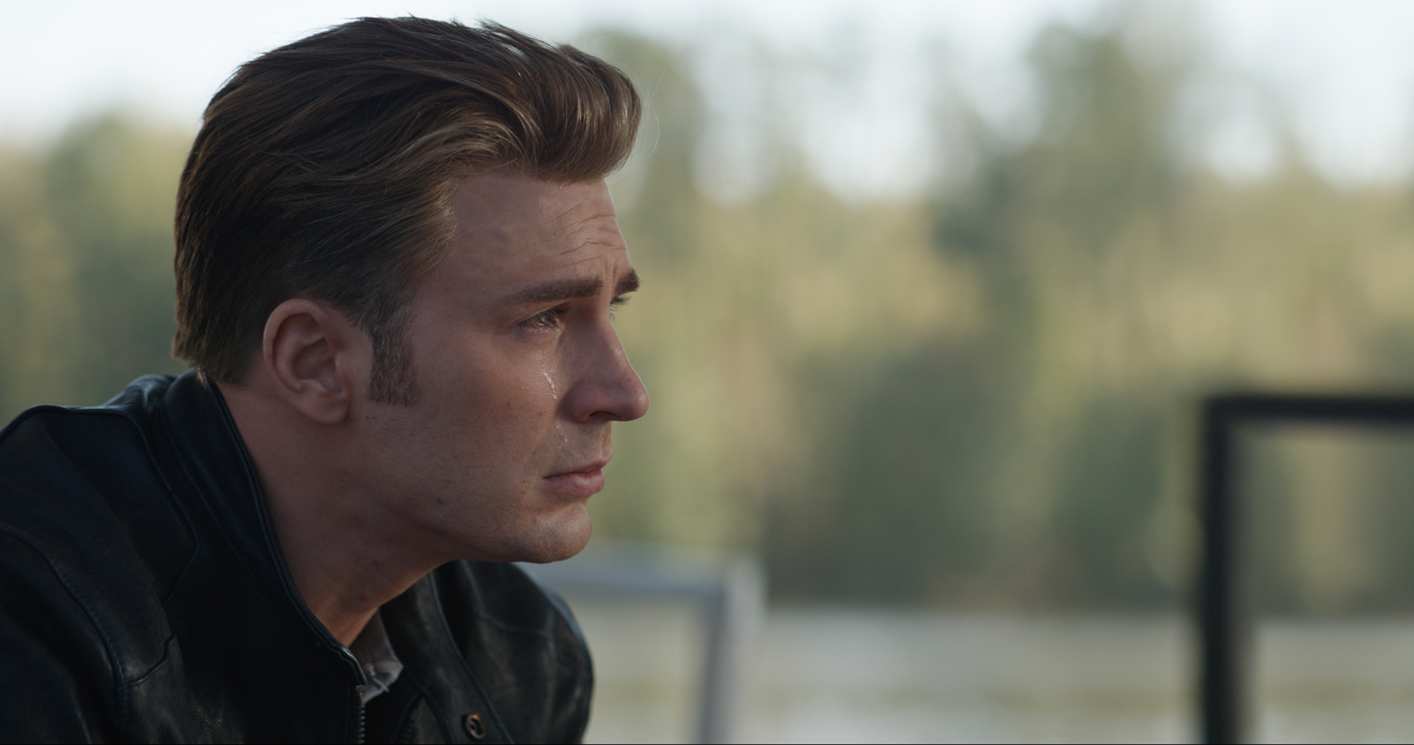 Avengers: Endgame Image Tease Emotional Reunions And Team Ups