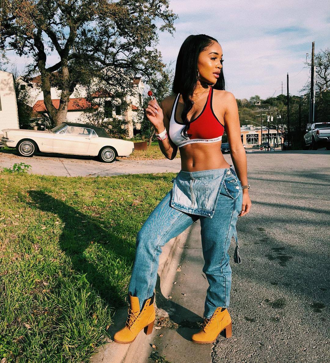 Saweetie Responds to People Questioning Whether She Asked for Money for  Impromptu Street Performance  Complex