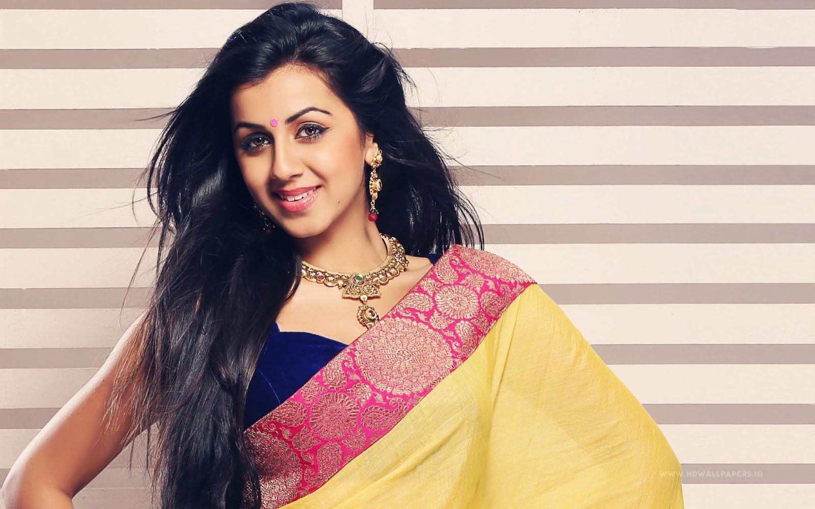 Cute Nikki Galrani tamil actress image Download, Nikki Galrani