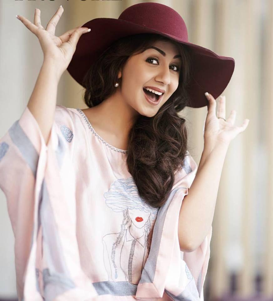 Nikki Galrani Cute And Beautiful Image And Wallpaper