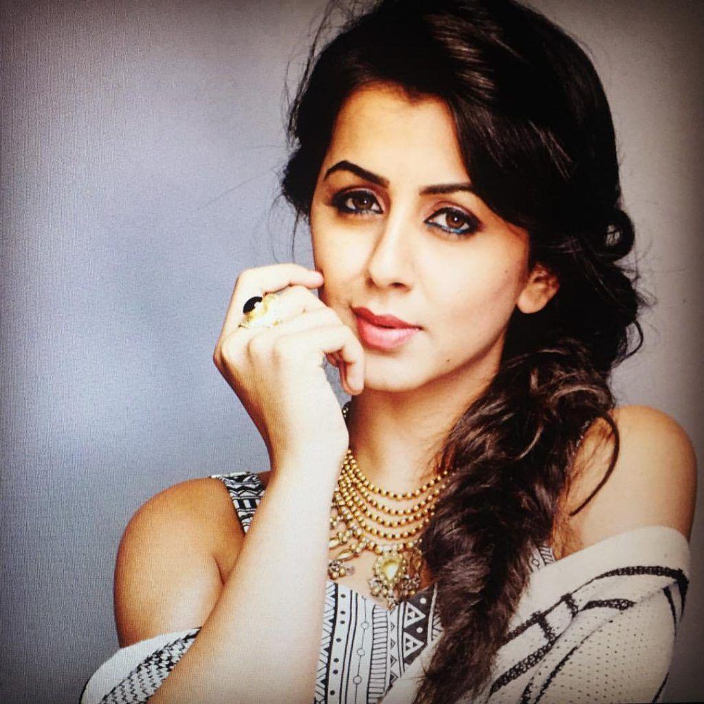 Very Hot And Spicy Image Of Indian Film Actress Nikki Galrani