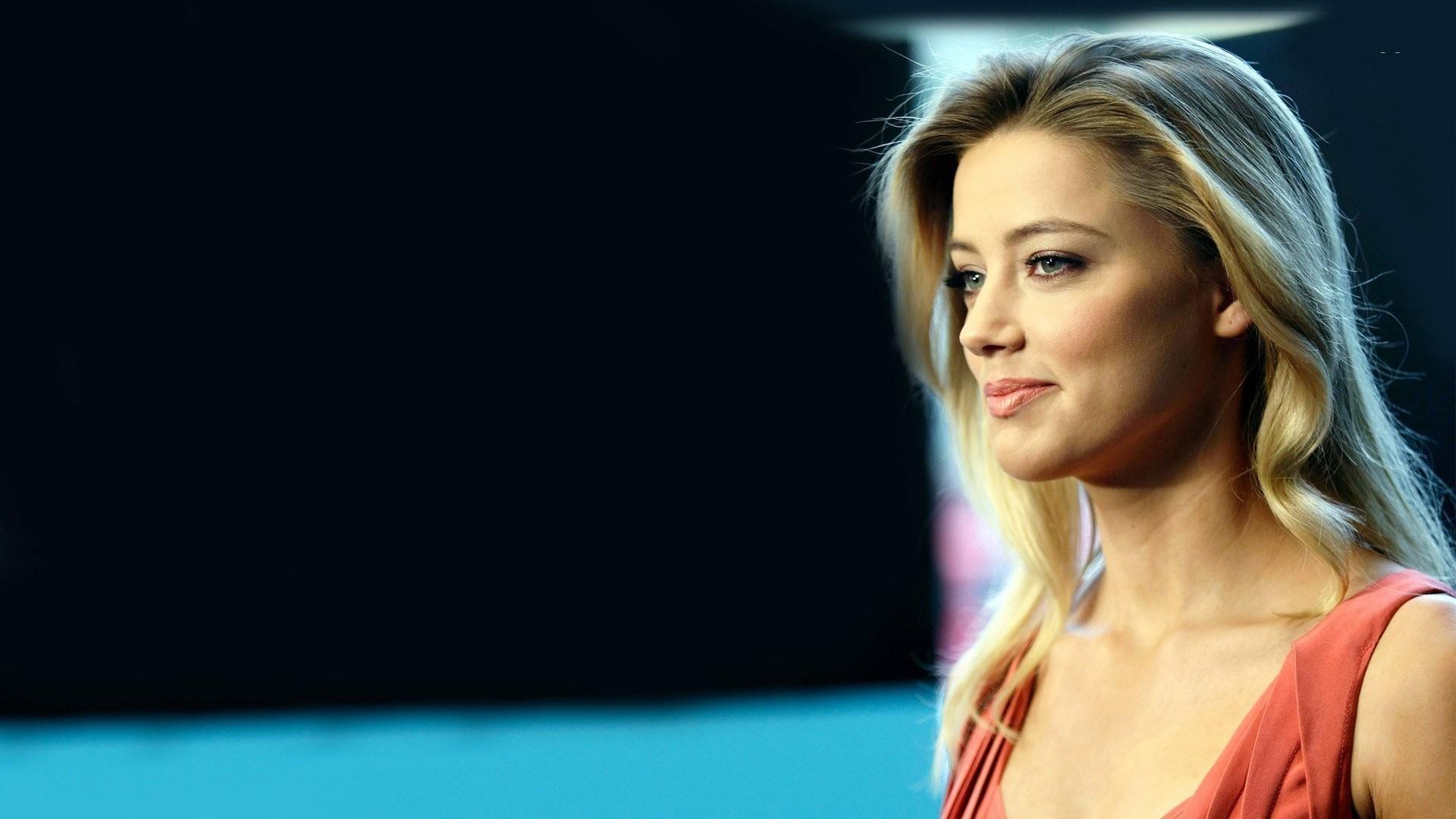 Amber heard innocent look pink dress wallpaper High Definition