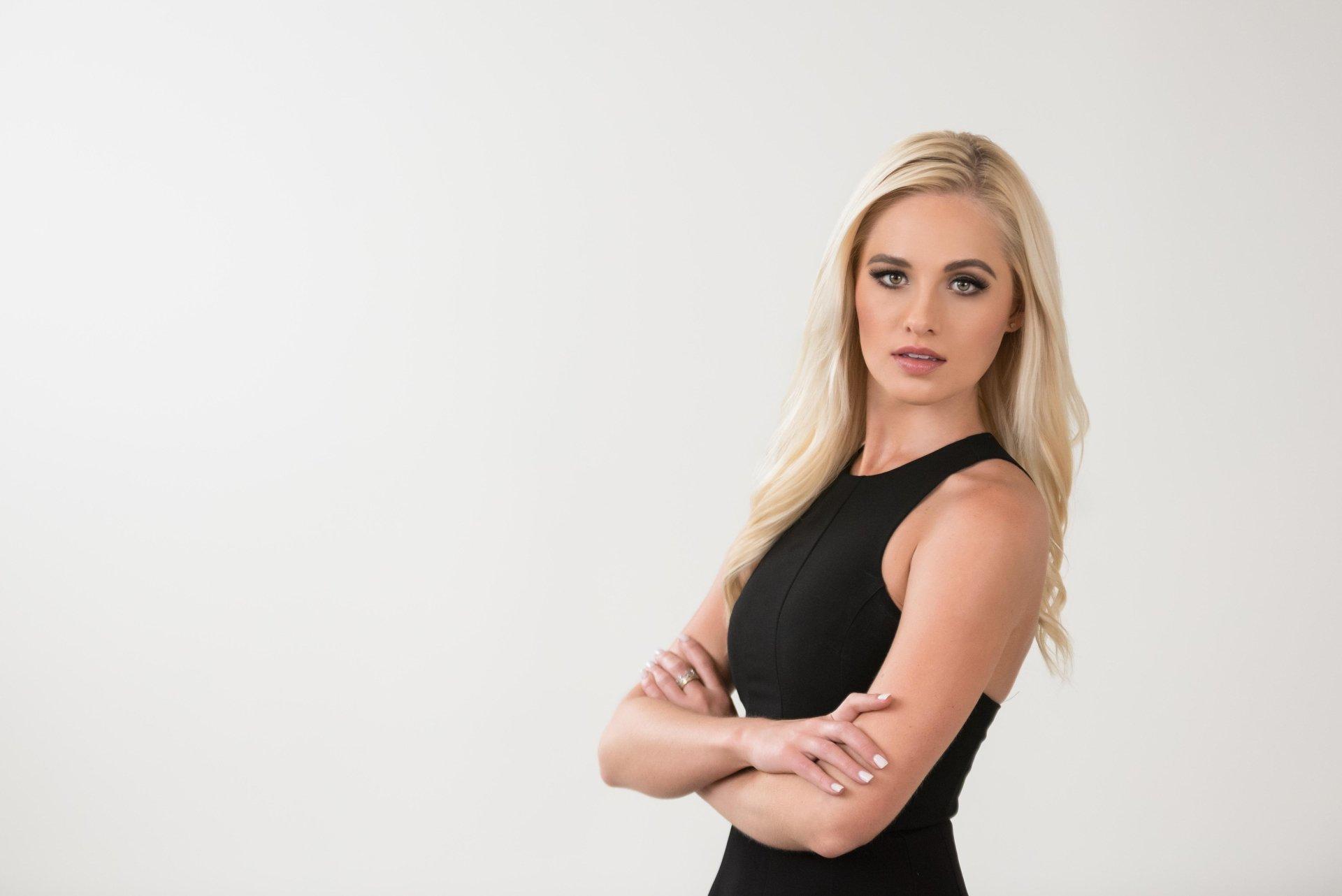 Tomi Lahren HD Wallpaper and Background Image