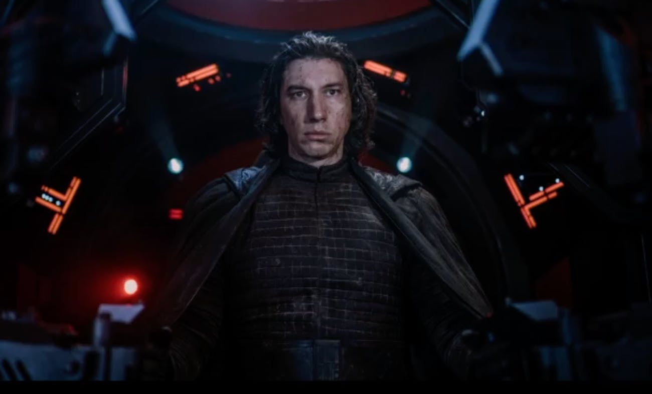 Star Wars: Rise of Skywalker' Teases Emperor Palpatine, Kylo Ren