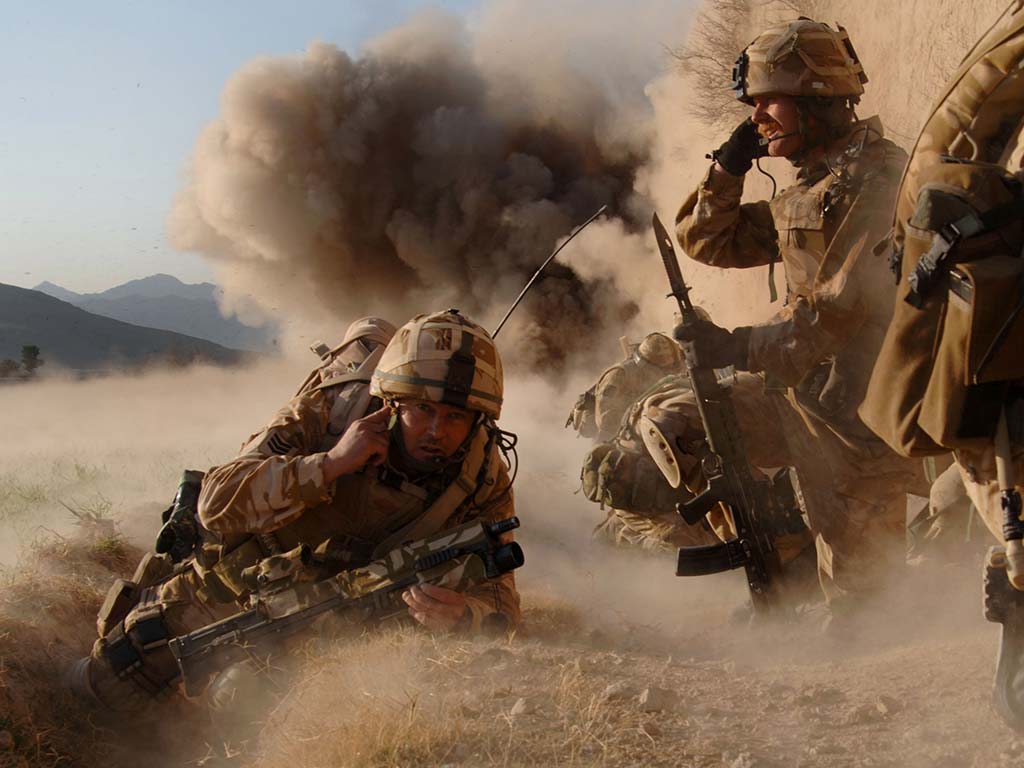 Marines in Combat Wallpaper