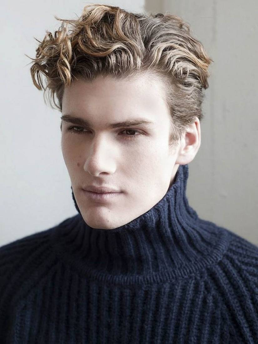 Curly Hairstyle & Haircuts Men's Guide