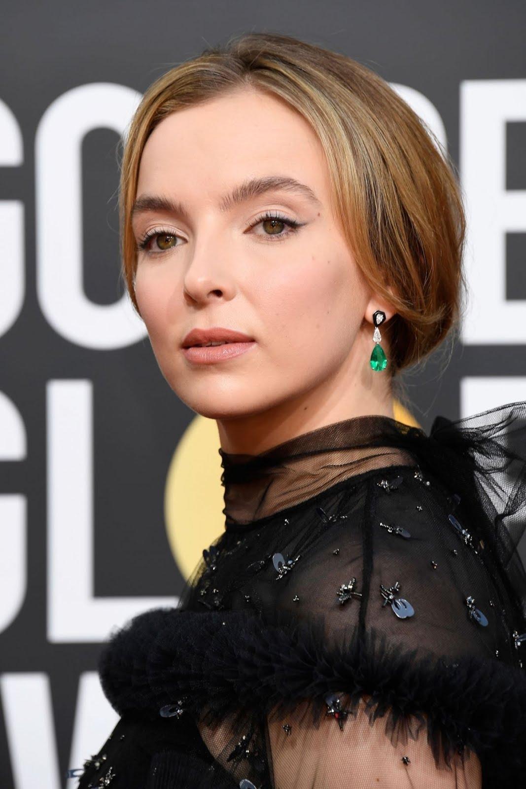 Golden Globe Awards: Jodie Comer looks so hot in Black Dress