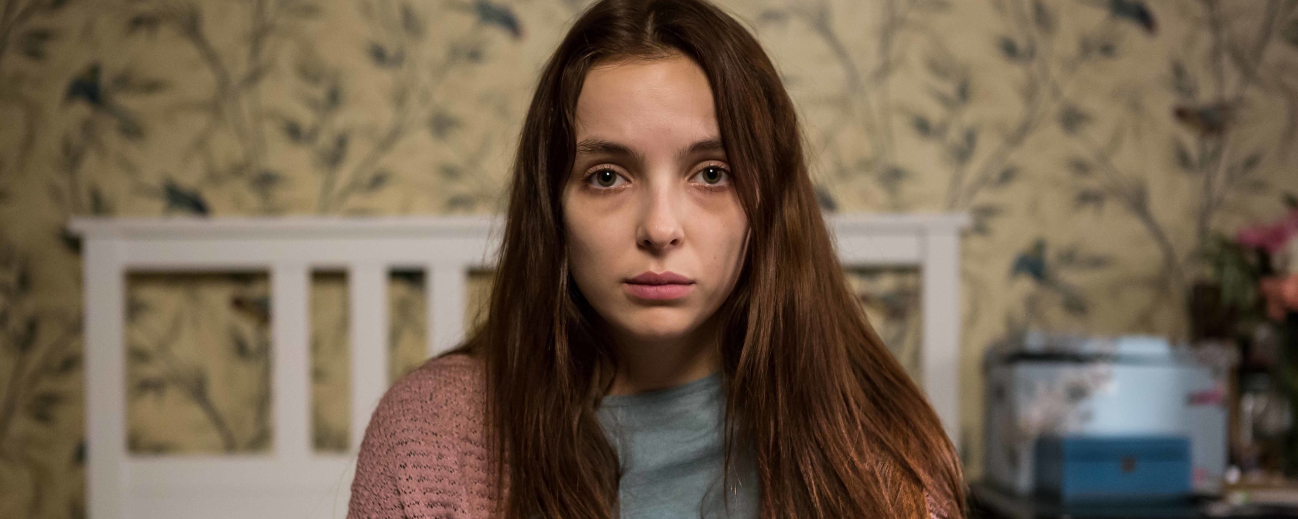 Thirteen Actress Jodie Comer 2560x1024 Resolution