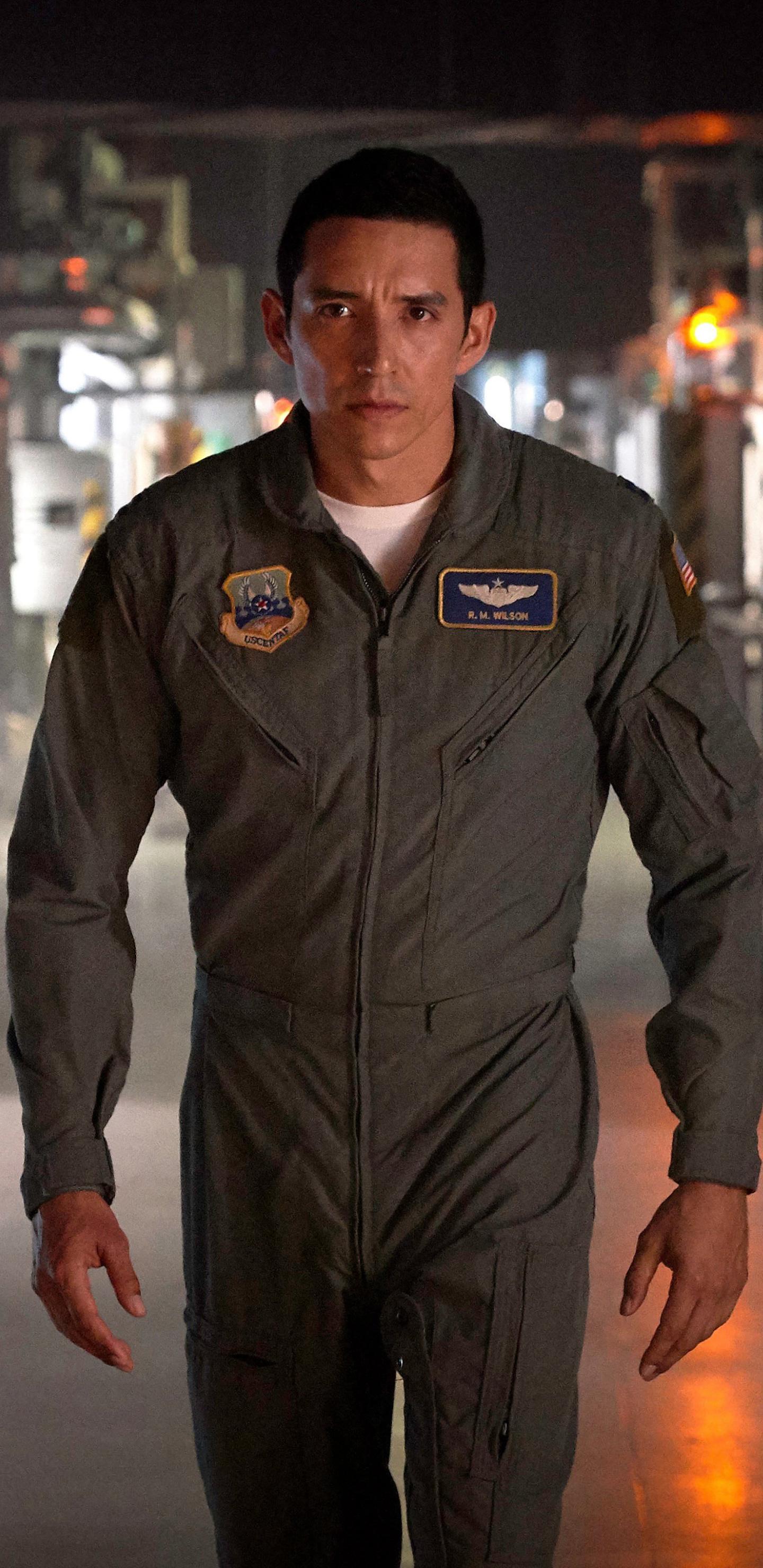 Gabriel Luna In Terminator Dark Fate Samsung Galaxy Note 9