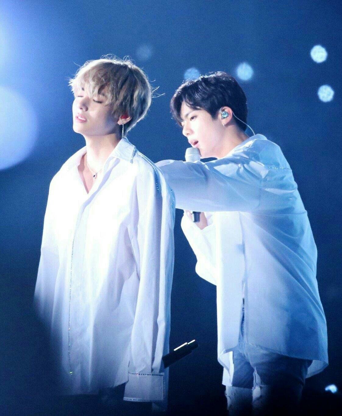 Taejin Intimate Moments Compilation [ 태진 | 뷔진 ] - YouTube