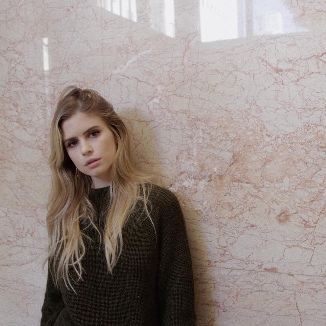 Carlson Young Daily ♡ Carlson's Instagram Pics