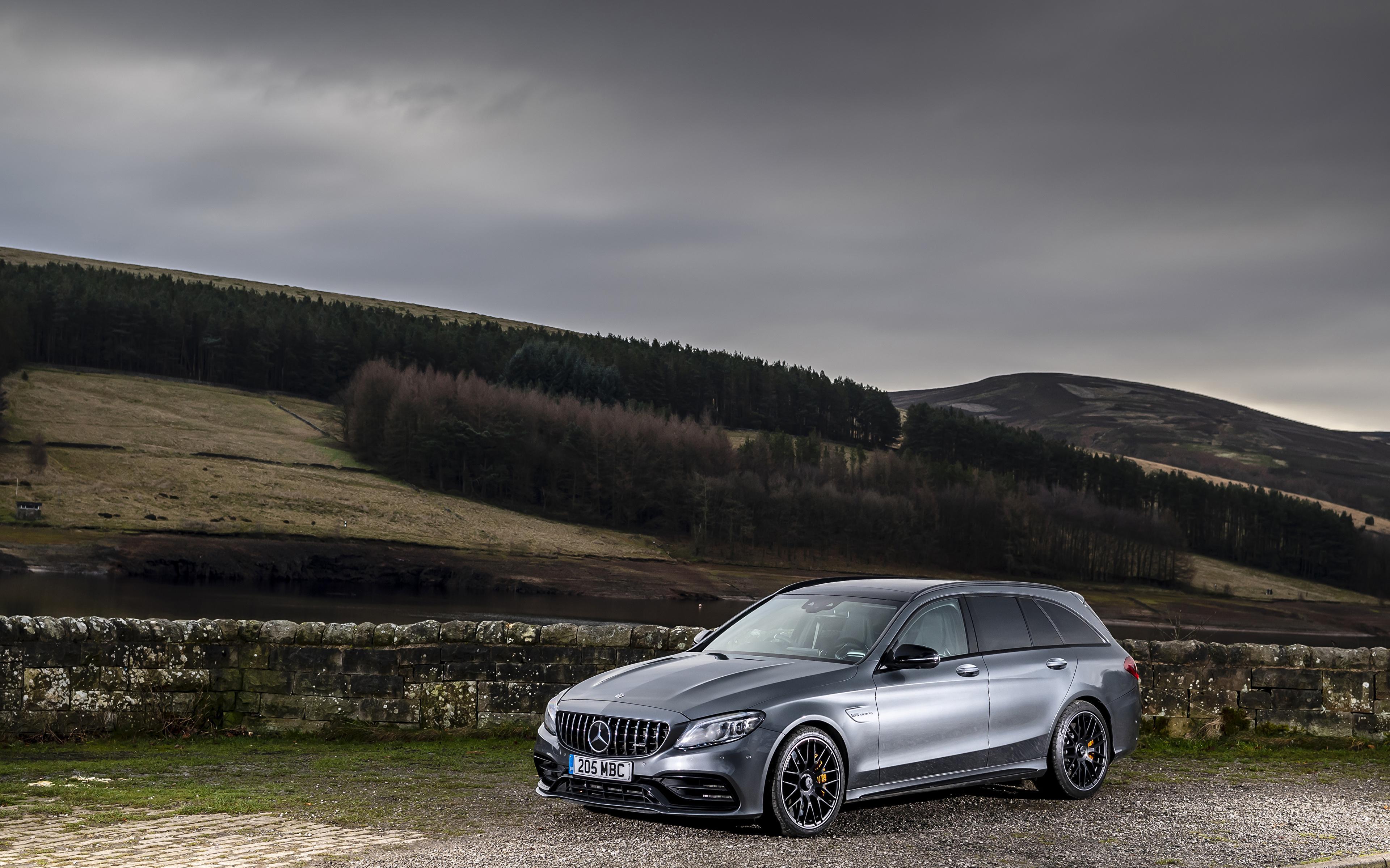 image Mercedes Benz 2018 19 AMG C 63 S Estate Silver 3840x2400