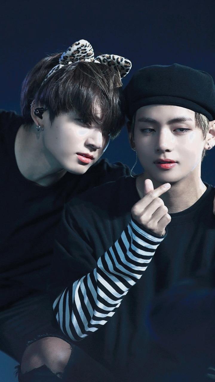 BTS V And Jung Kook Wallpaper