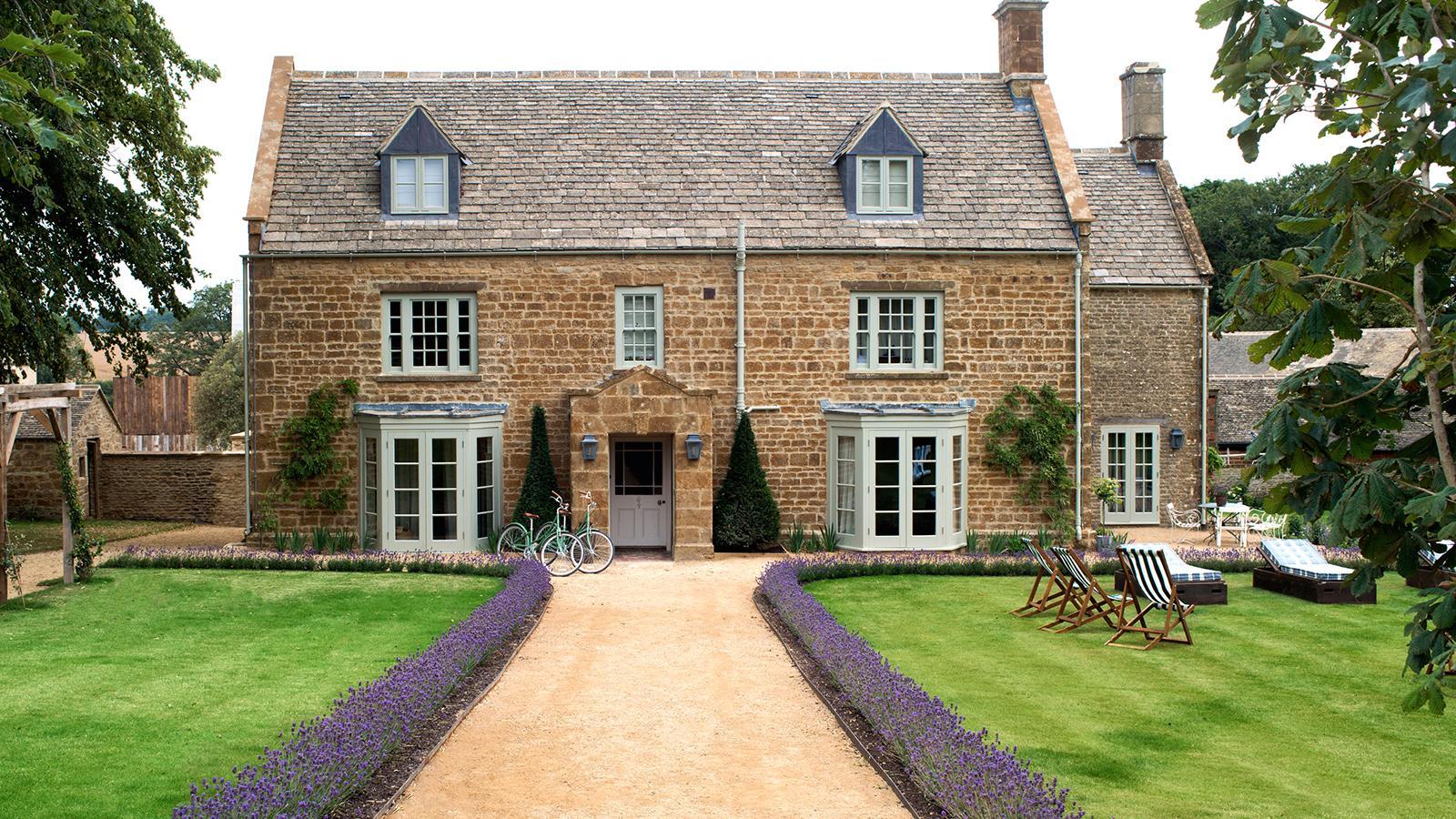 Eight Summer Countryside Retreats in the UK