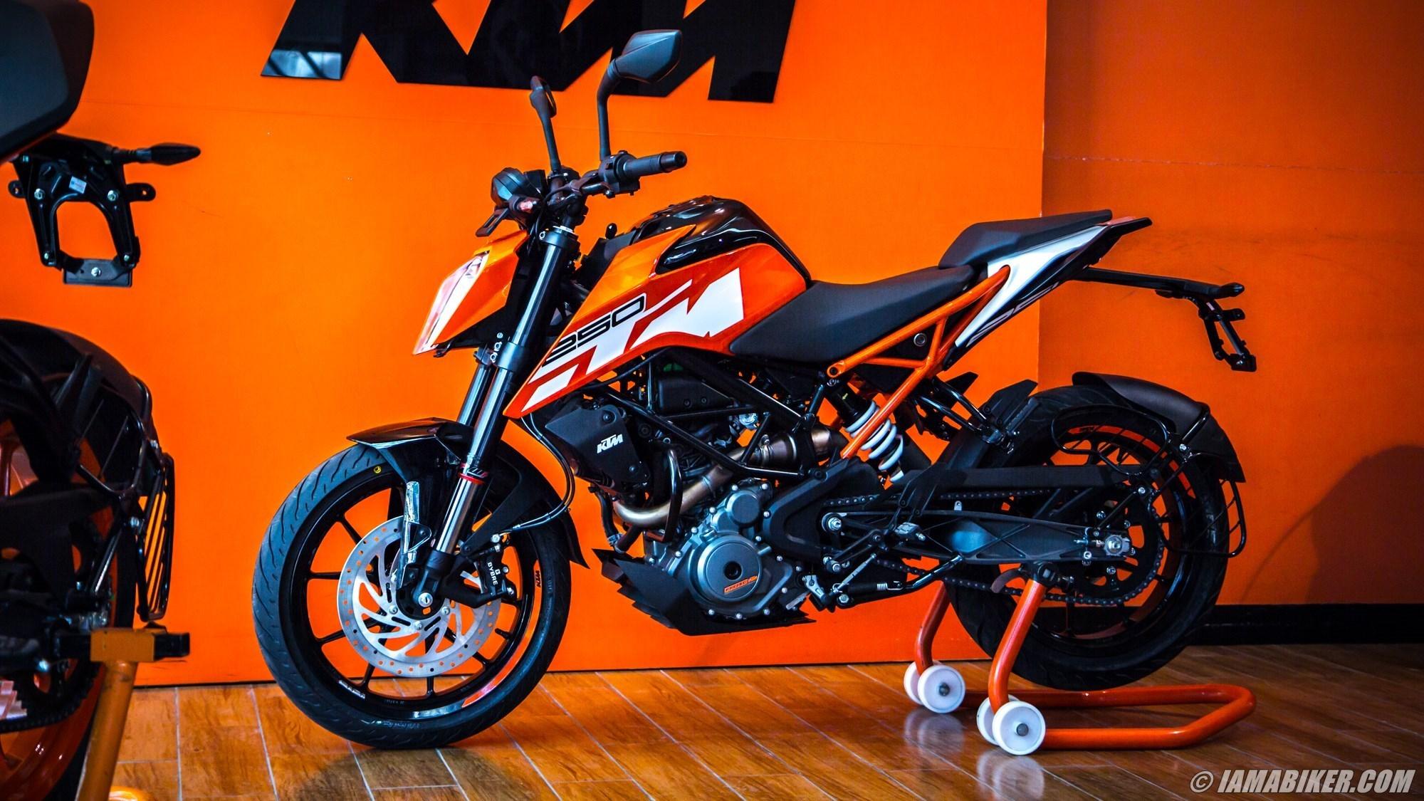 KTM Duke 250 image gallery. IAMABIKER Motorcycle!