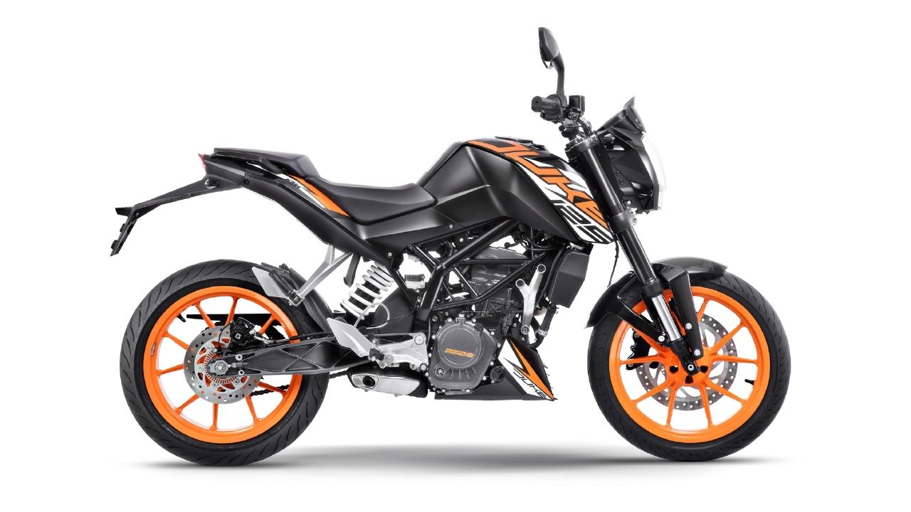 image of KTM 125 Duke. Photo of 125 Duke