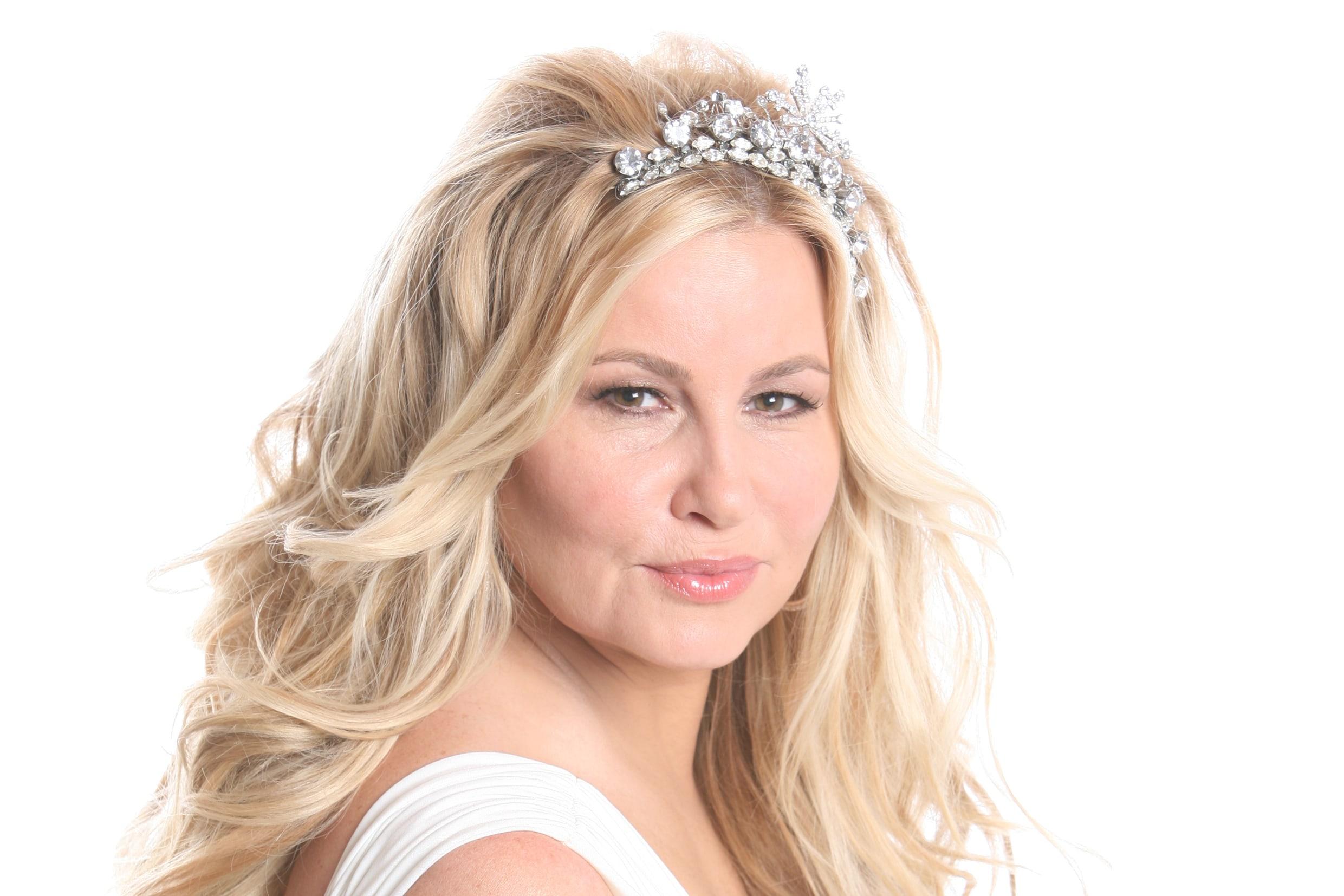 Jennifer Coolidge wallpaper