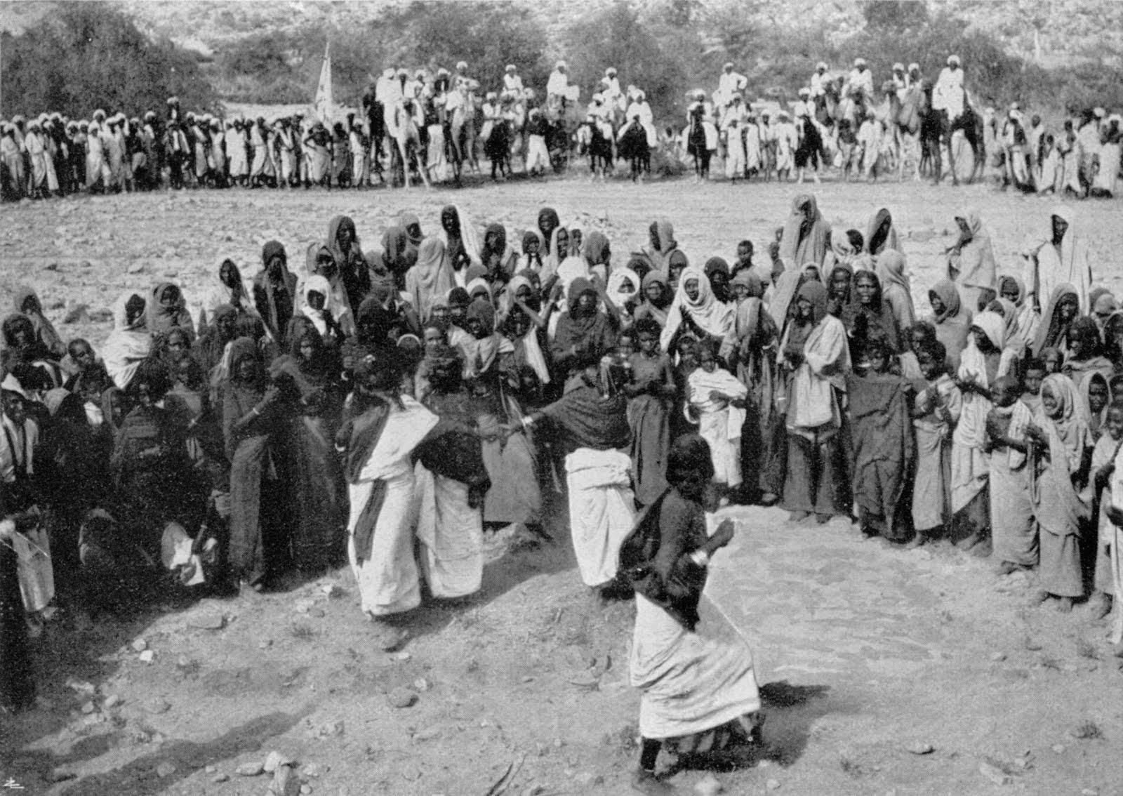 Yawalapiti Tribe Women Dance Image, Picture, Photo, Icon