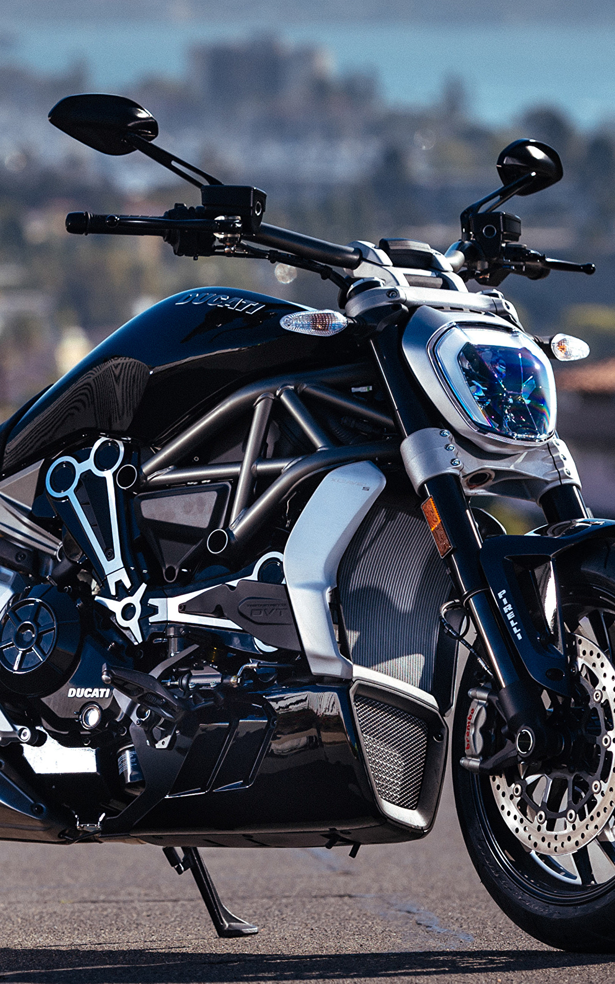 Image Ducati 2016 XDiavel S Motorcycles Side 1200x1920