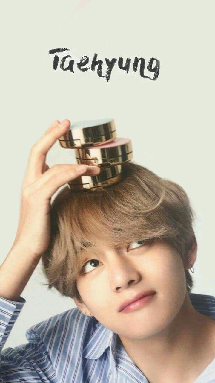 Tae Hyung Wallpaper