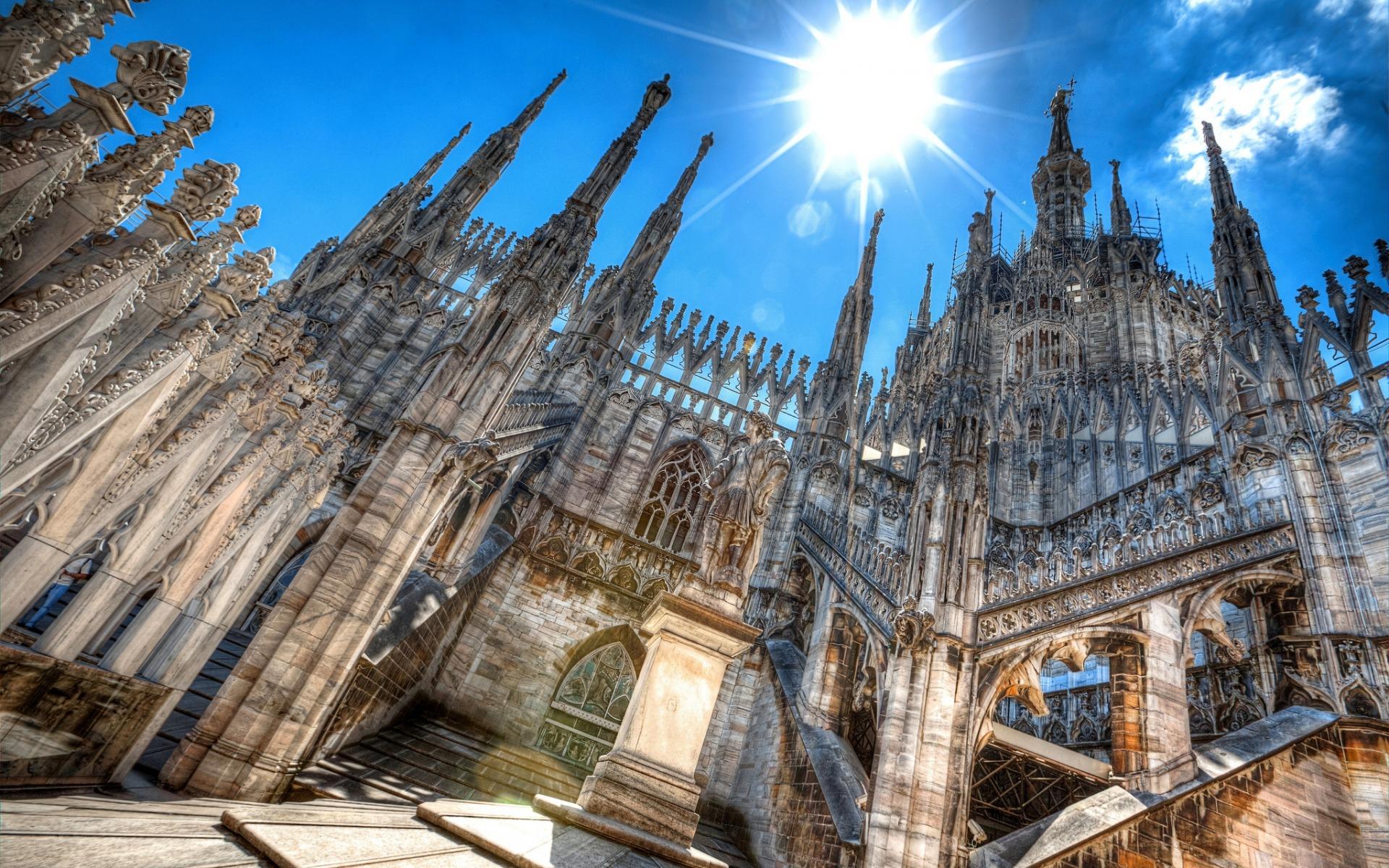 Download wallpaper Duomo, Milan cathedral, ancient architecture