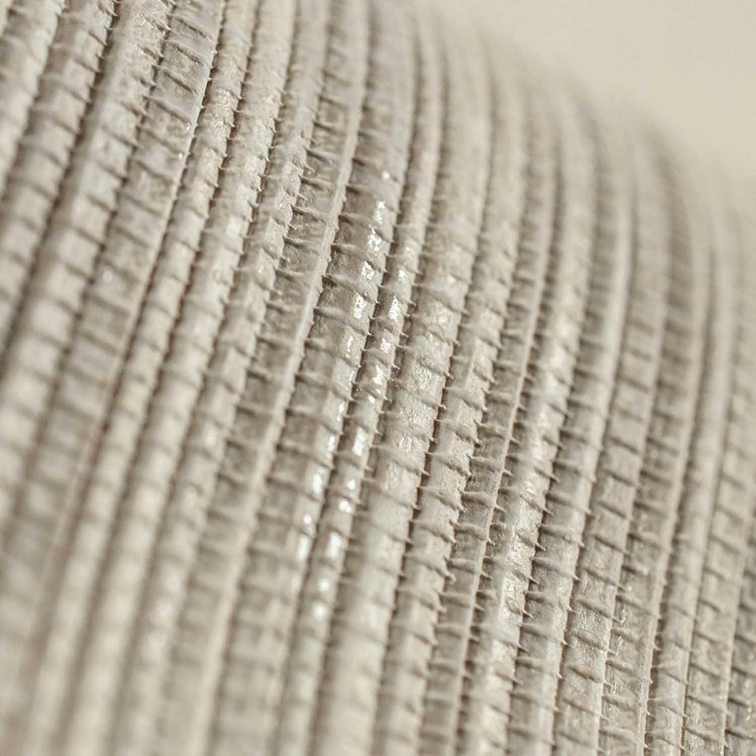 Grasscloth Effect. Metallic & Cream Taupe Wallpaper