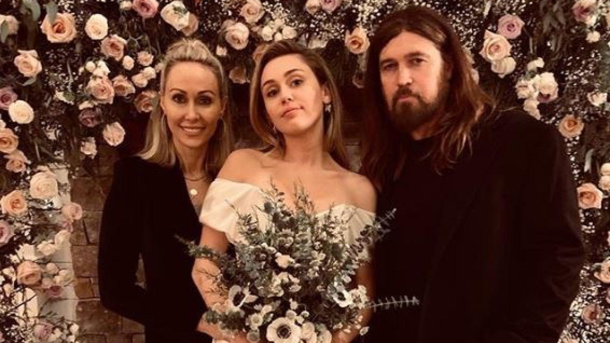 Miley Cyrus Mother's Daughter Wallpapers Wallpaper Cave