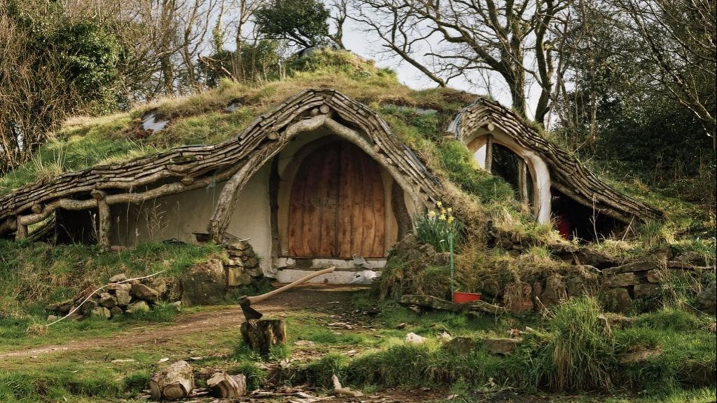 Первые дома. ЭКОДОМ Саймона Дейла жилище Хоббита. Дом Хоббита»/the Hobbit House (Уэльс, Великобритания). Жилище Хоббита отшельника. Майн Рид-уединенное жилище.