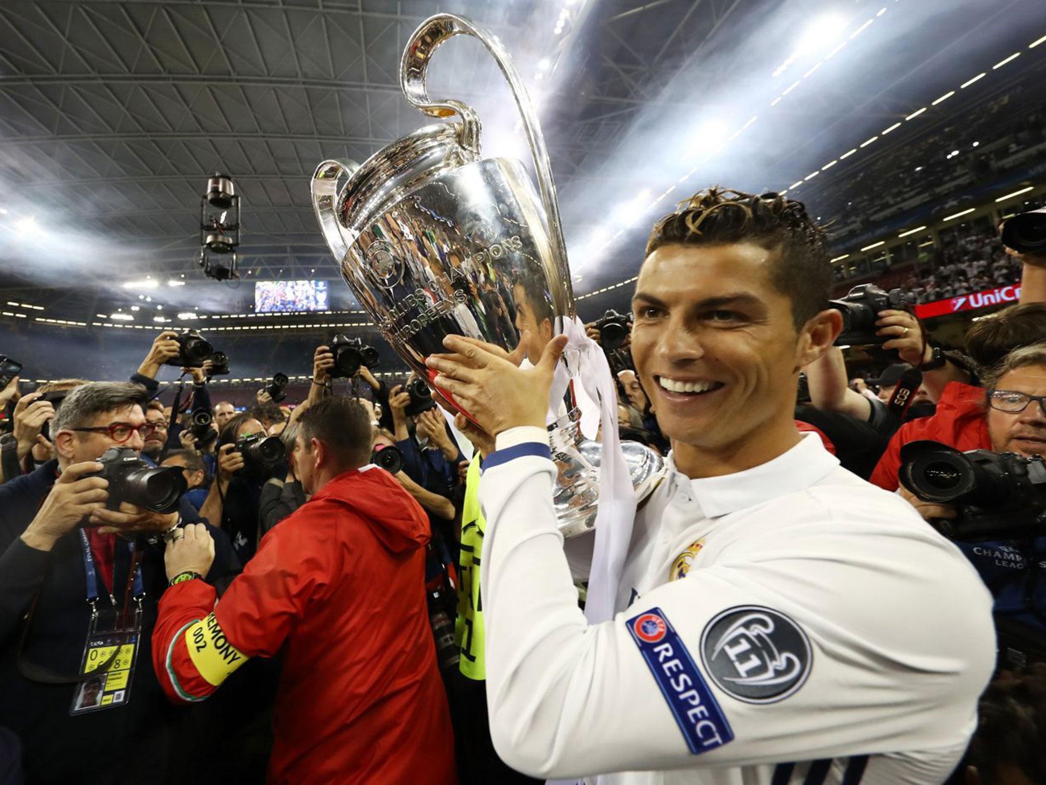 Cristiano Ronaldo With UCL Trophy Wallpapers Wallpaper Cave Cristiano Ronaldo With UCL Trophy Wallpapers Wallpaper Cave