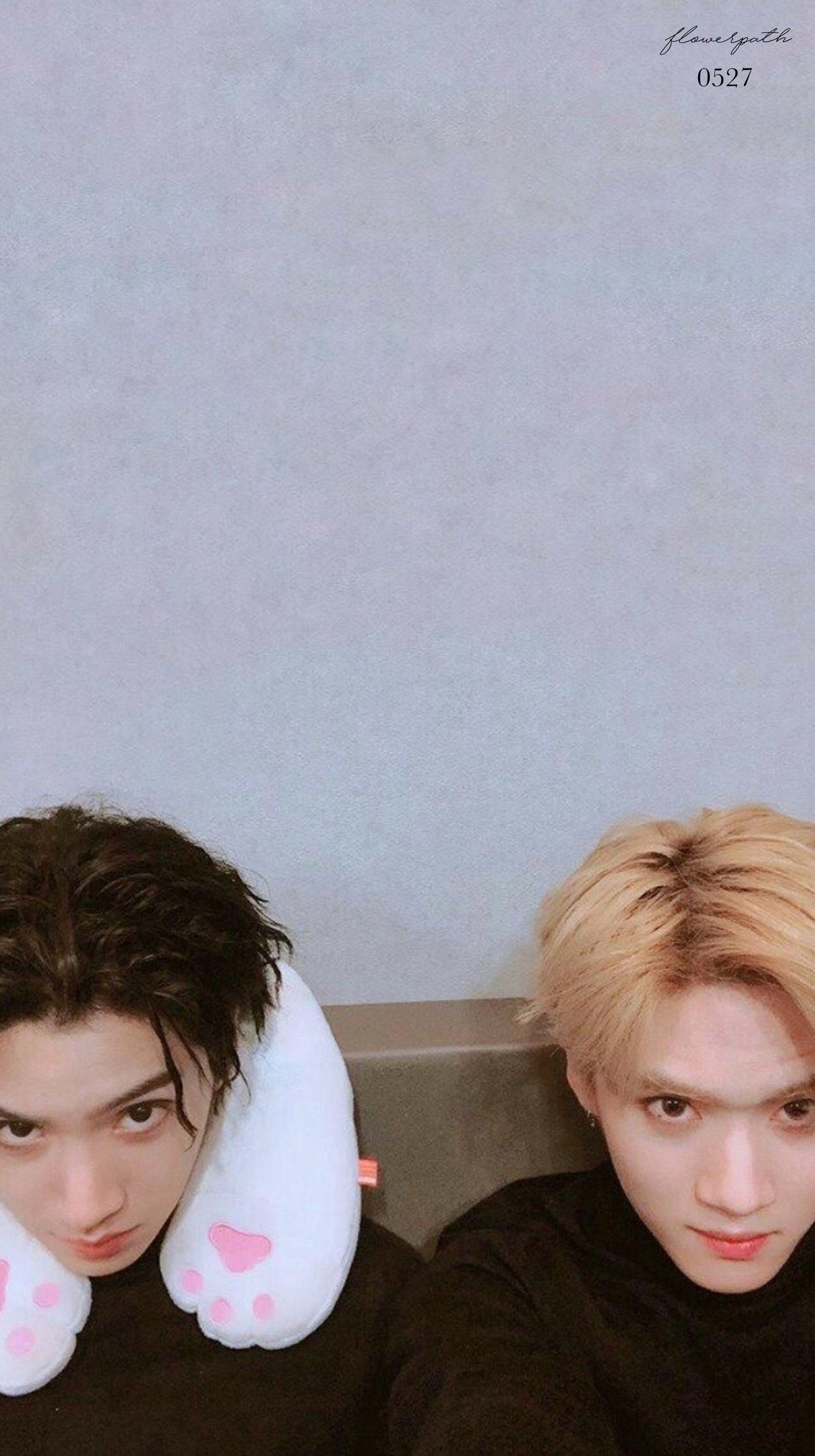 Pentagon Yanan and Wooseok Wallpaper. PENTAGON (펜타곤) WALLPAPER