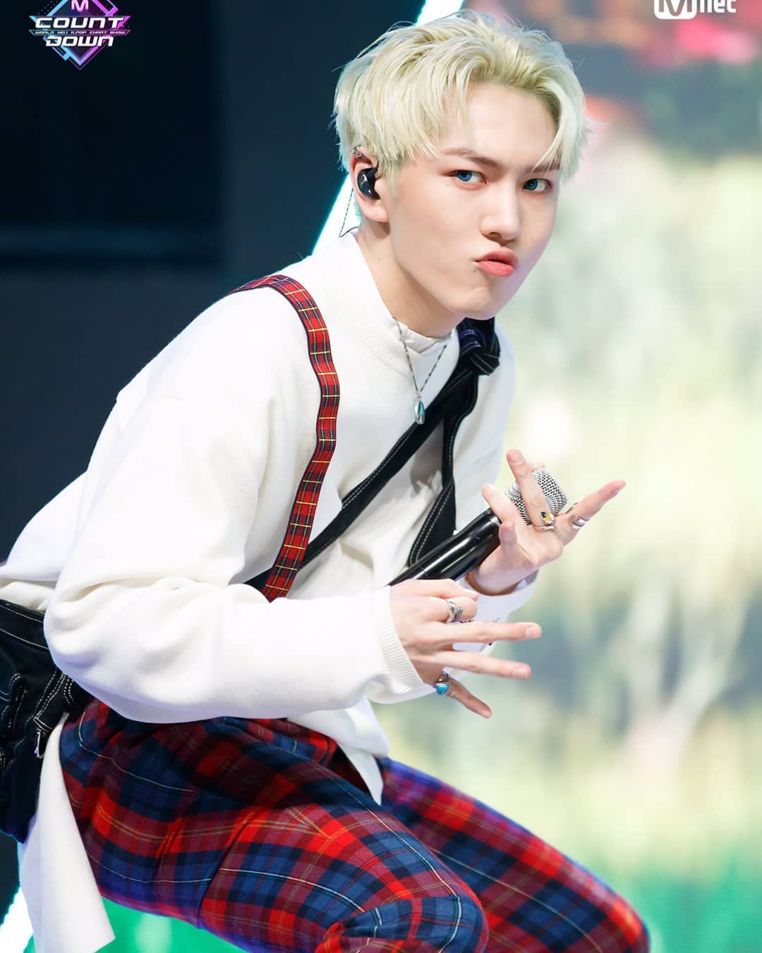 Yeoone • Browse image about Yeoone at Instagram -Imgrum