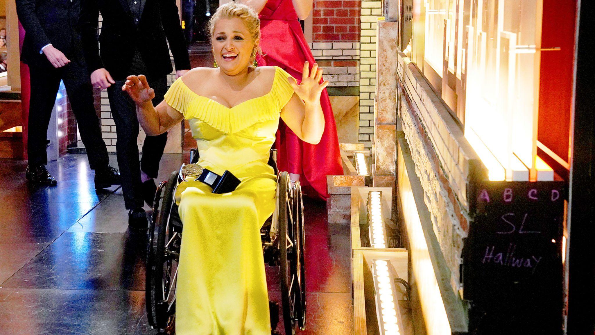 Ali Stroker Wallpapers - Wallpaper Cave