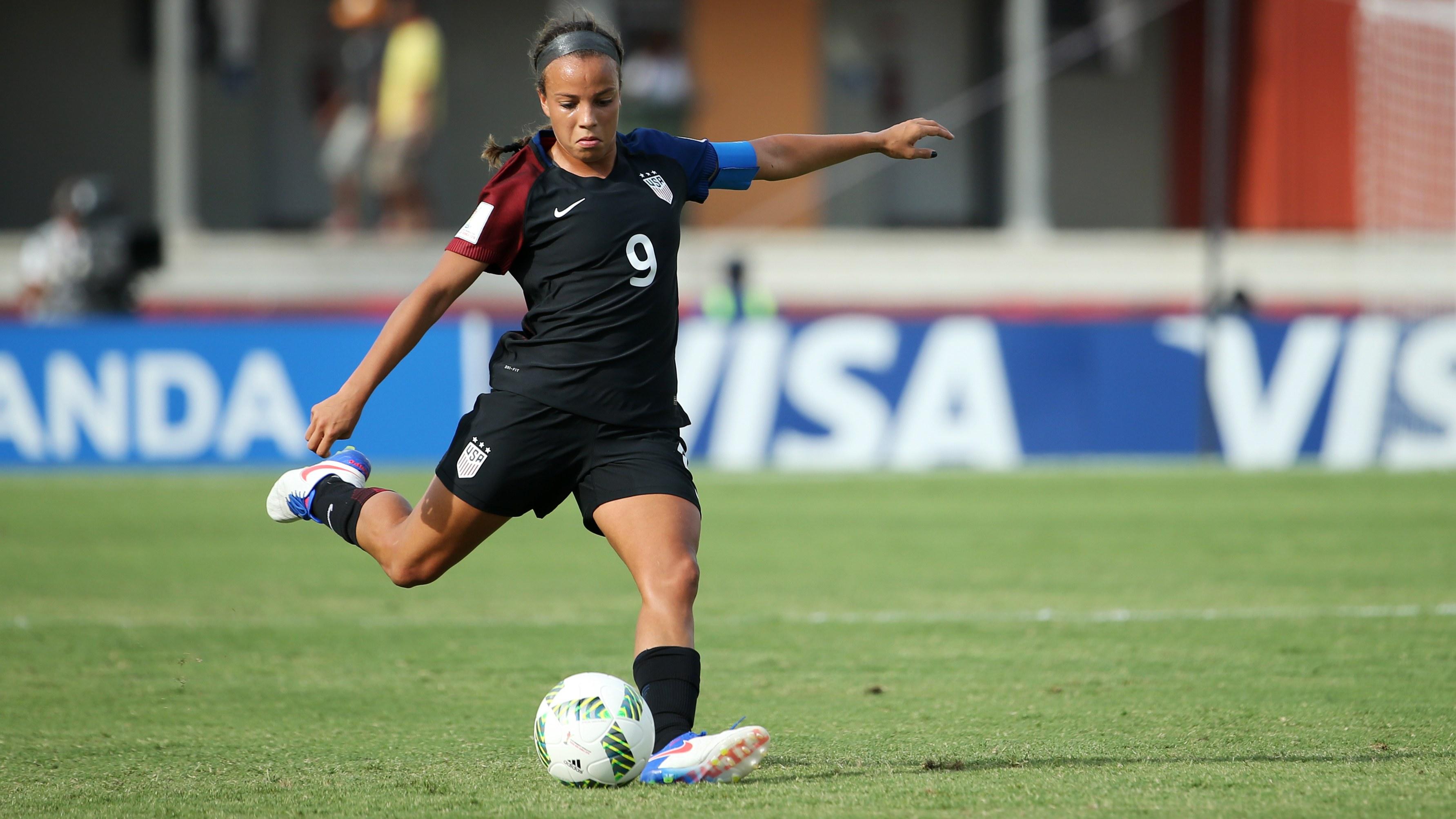 This Teenage Soccer Player Is Being Called the Next Mia Hamm